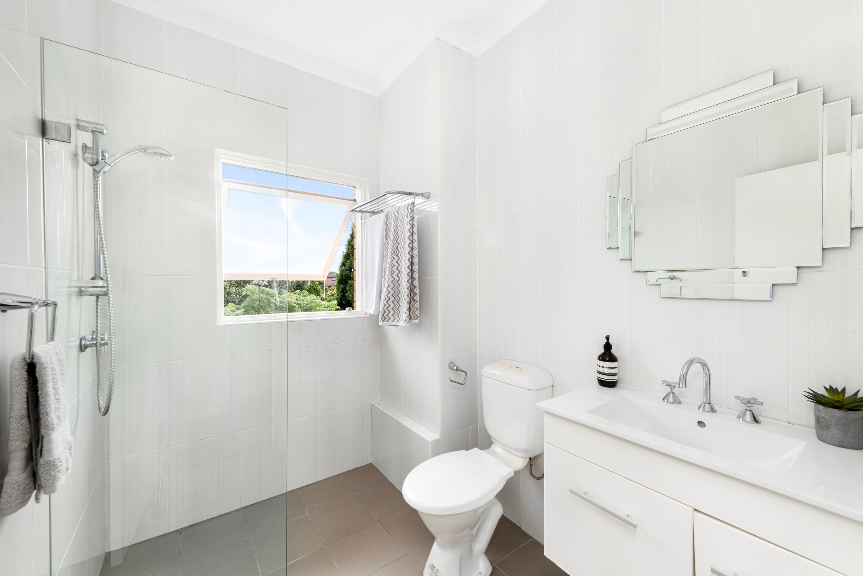 20/5B Gower Street, Summer Hill - Thumbnail 6
