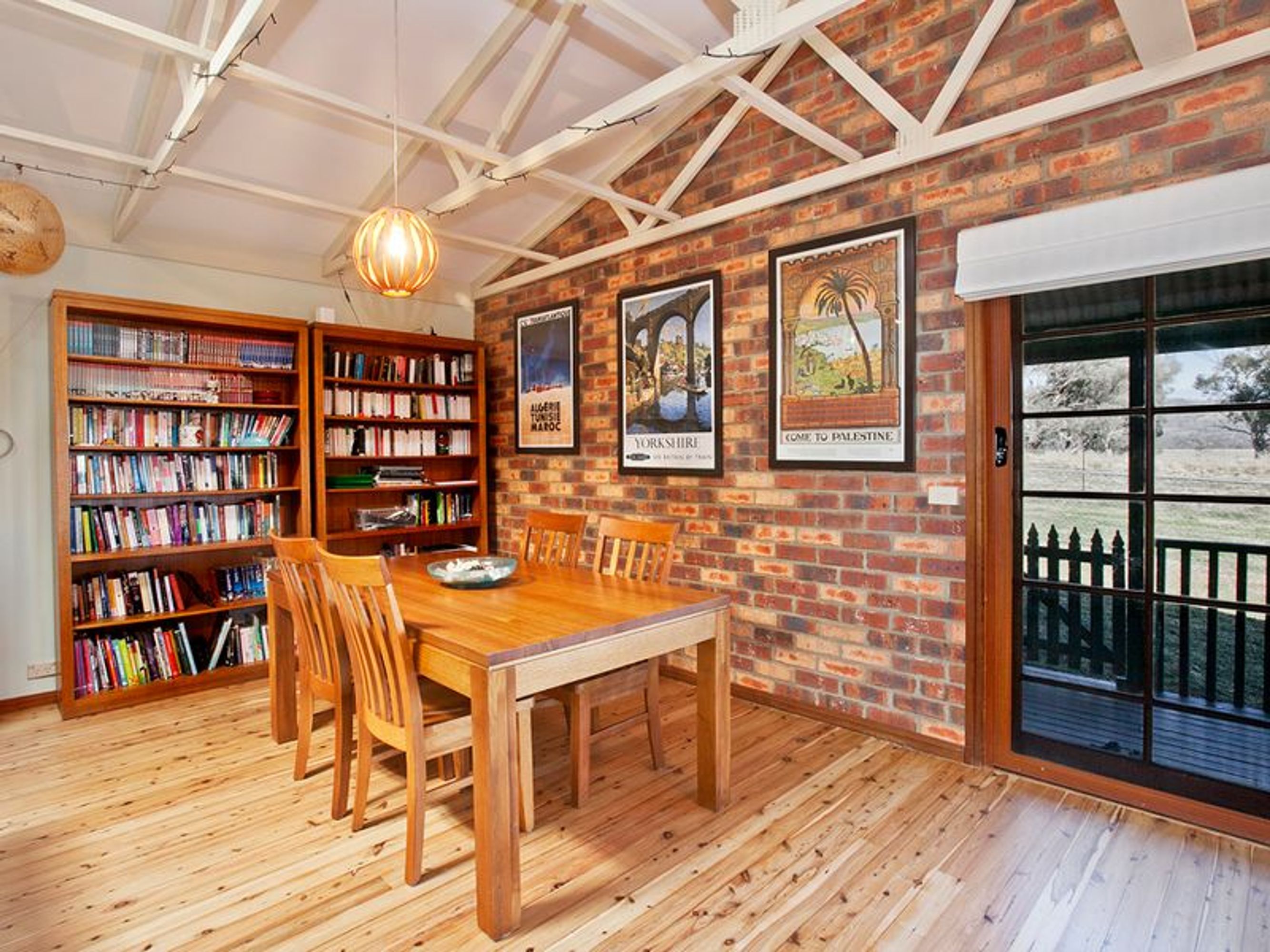 12 Charlton Crescent, Gordon - Thumbnail 5