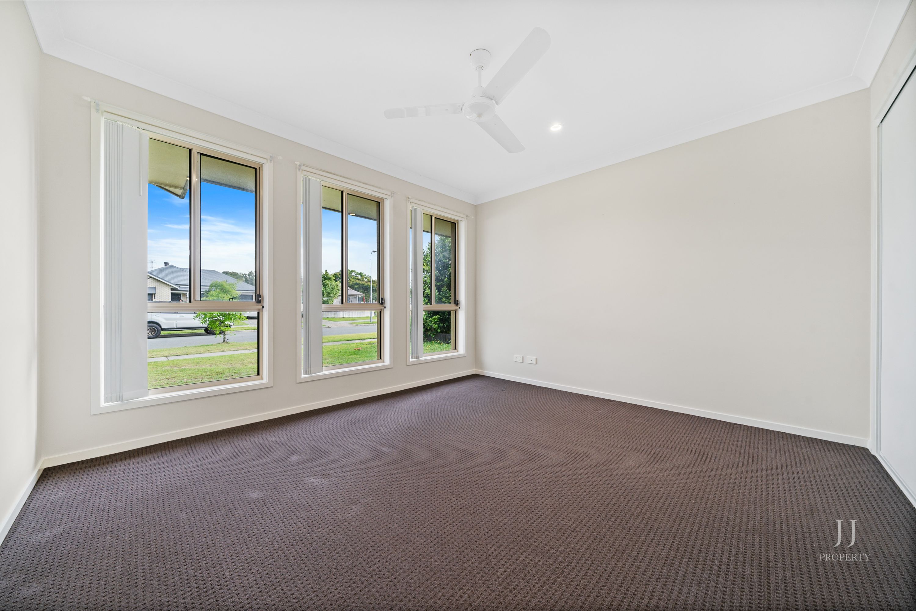 64 Combs Street, Yarrabilba - Thumbnail 6