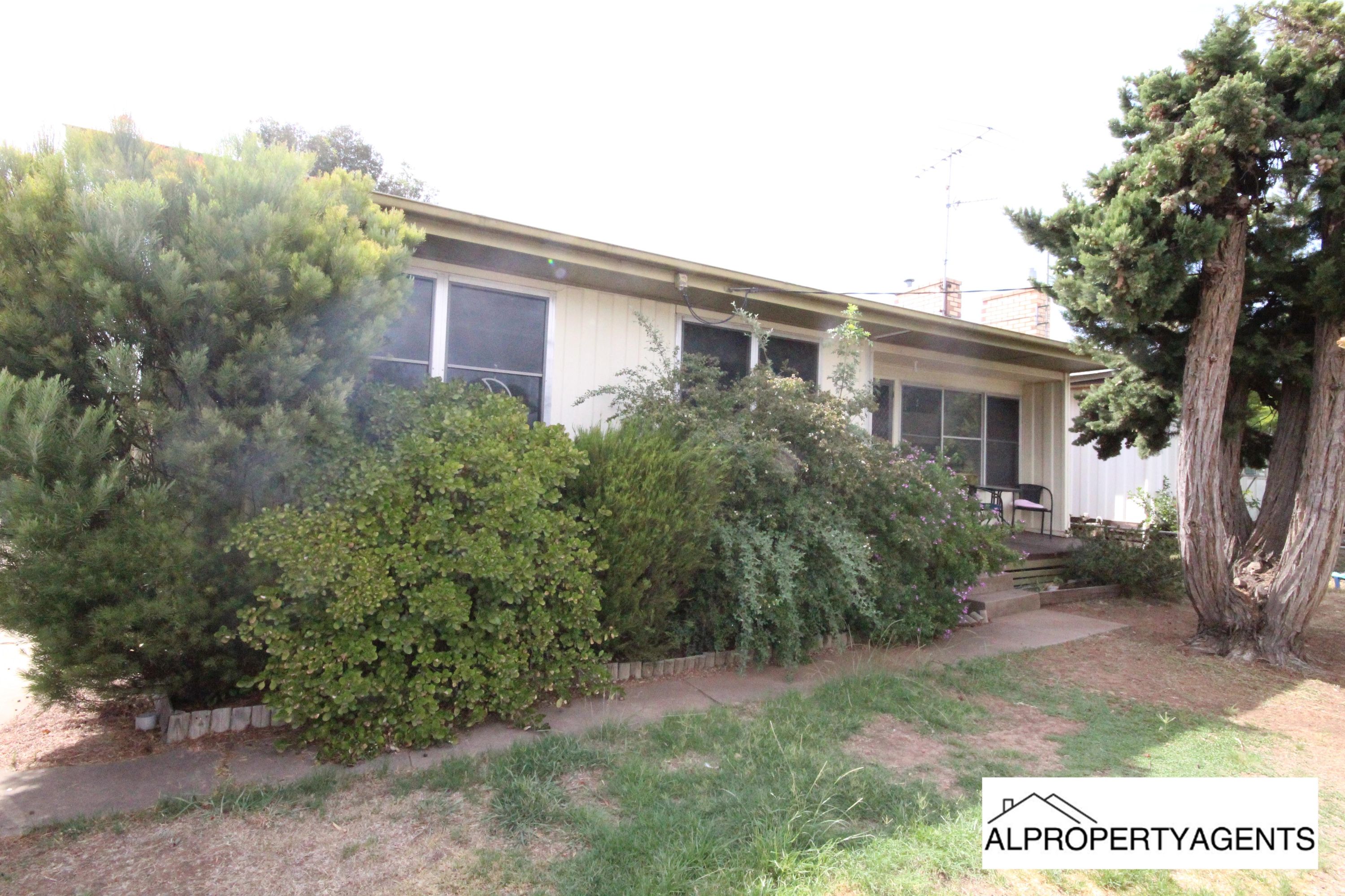 24 Winifred Street, Horsham, VIC 3400
