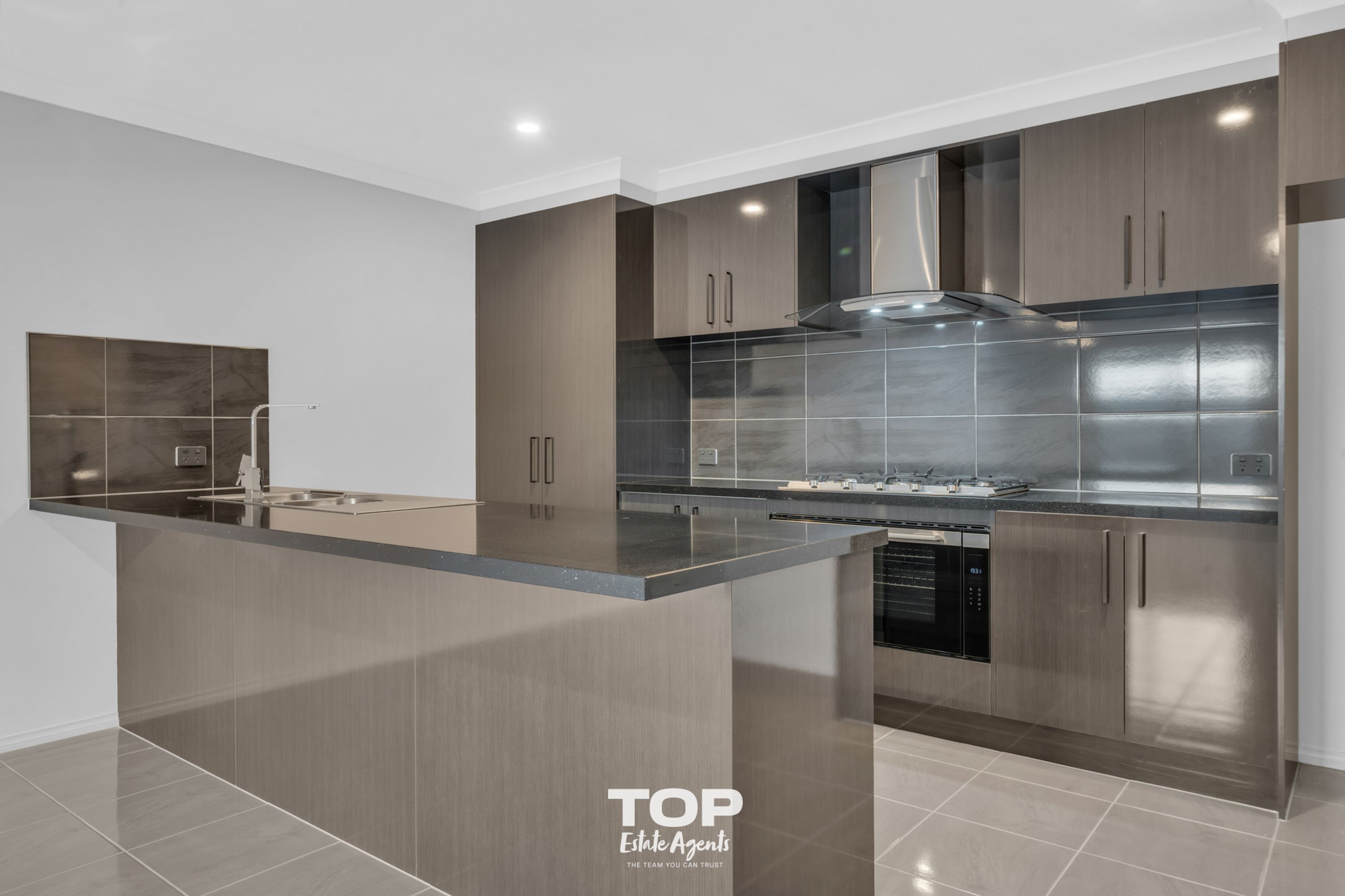 10 Ostia Street, Clyde - Thumbnail 3