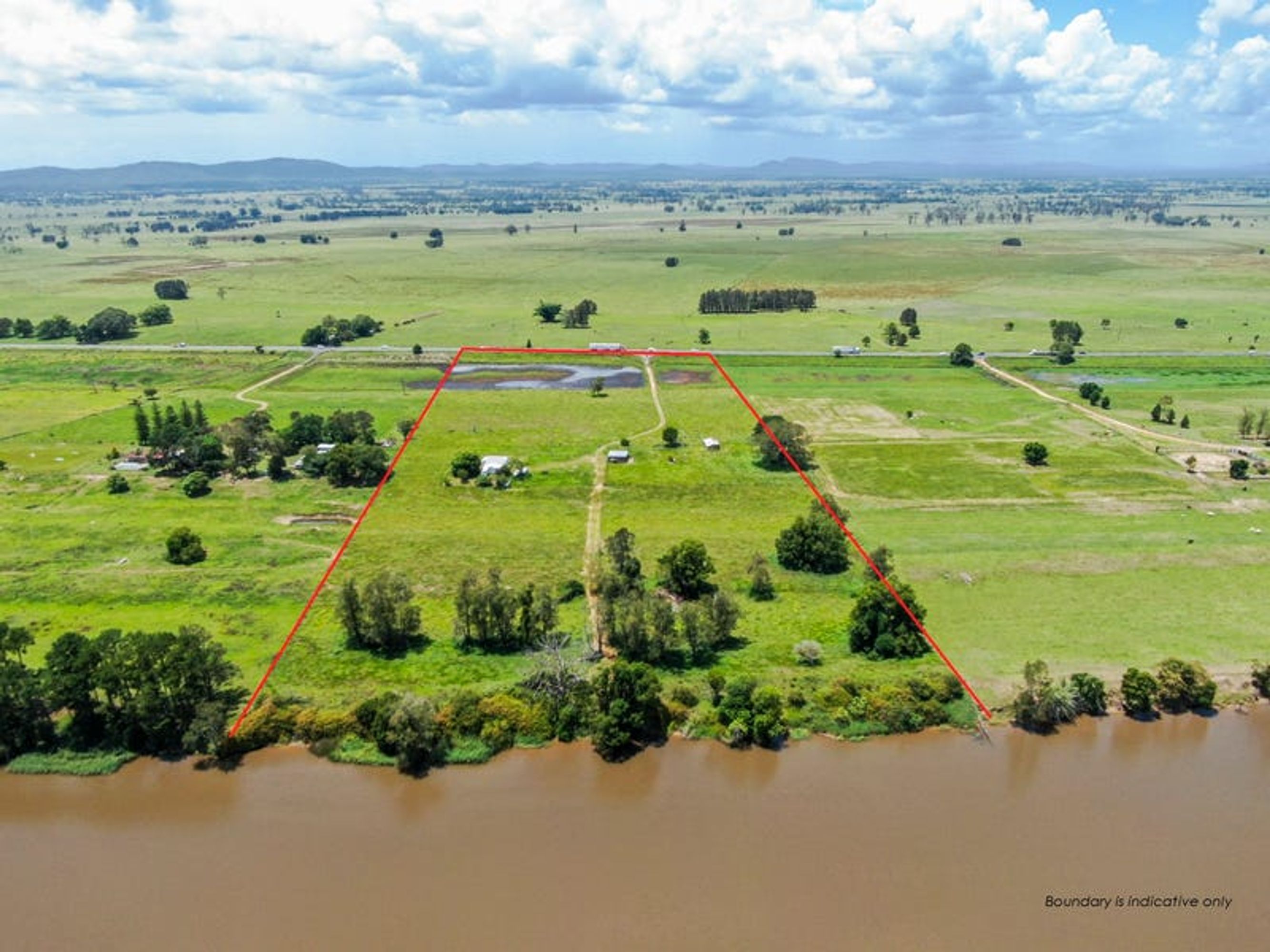 1931 Pacific Highway, Cowper - Thumbnail 3