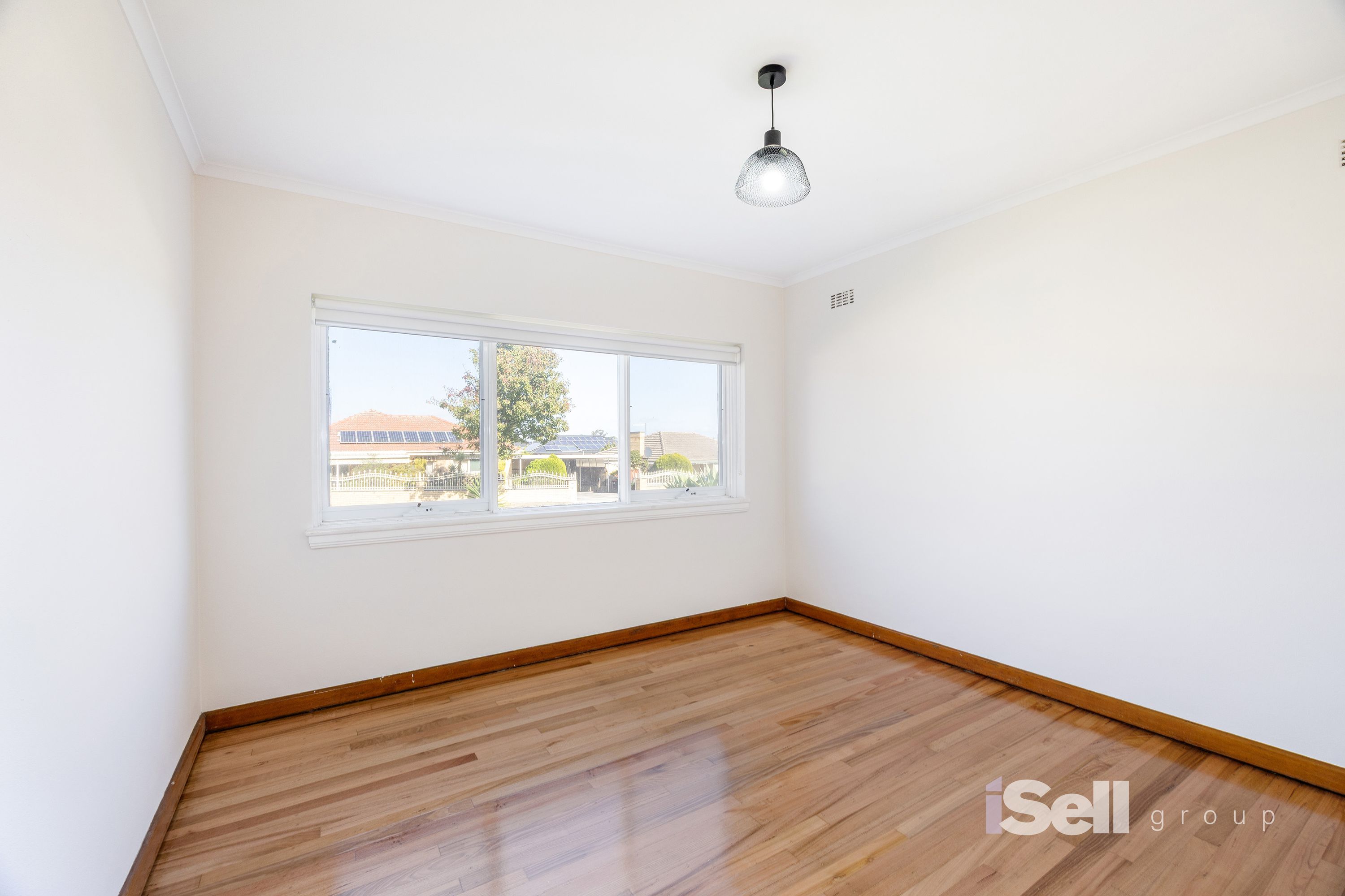 13 Neale Street, Springvale - Thumbnail 6