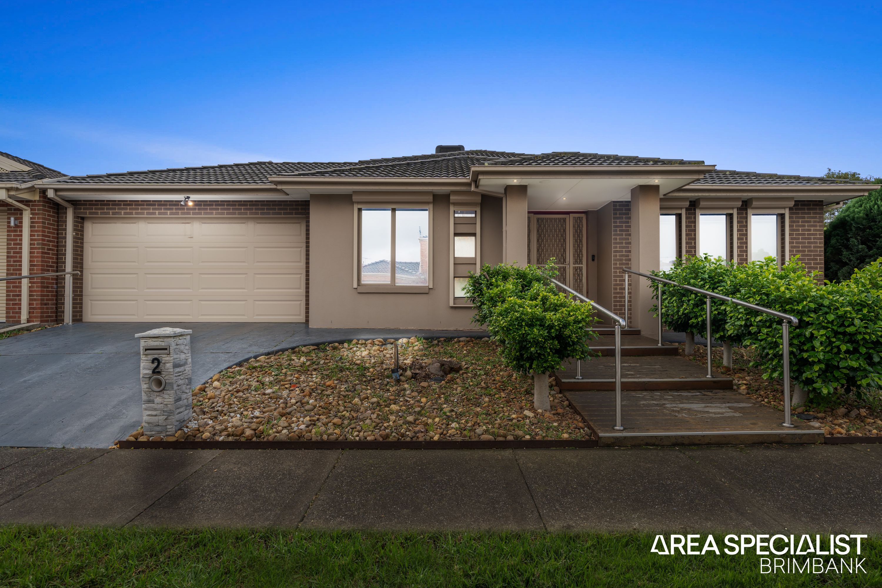 2 Drystone Crescent, Cairnlea, Cairnlea - Image 1