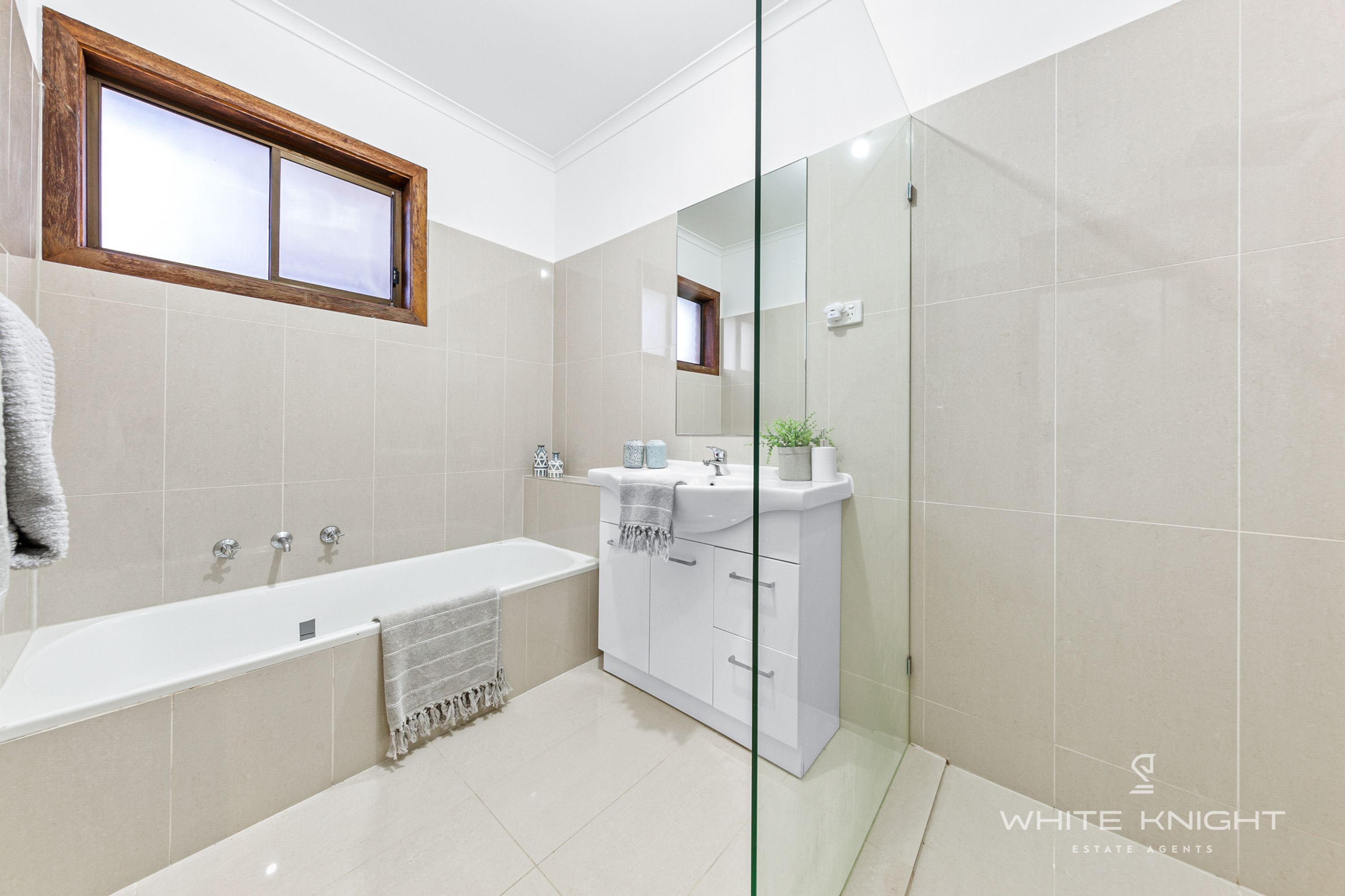 1 Vinct Close, Keilor Downs VIC 3038, Keilor Downs - Thumbnail 4