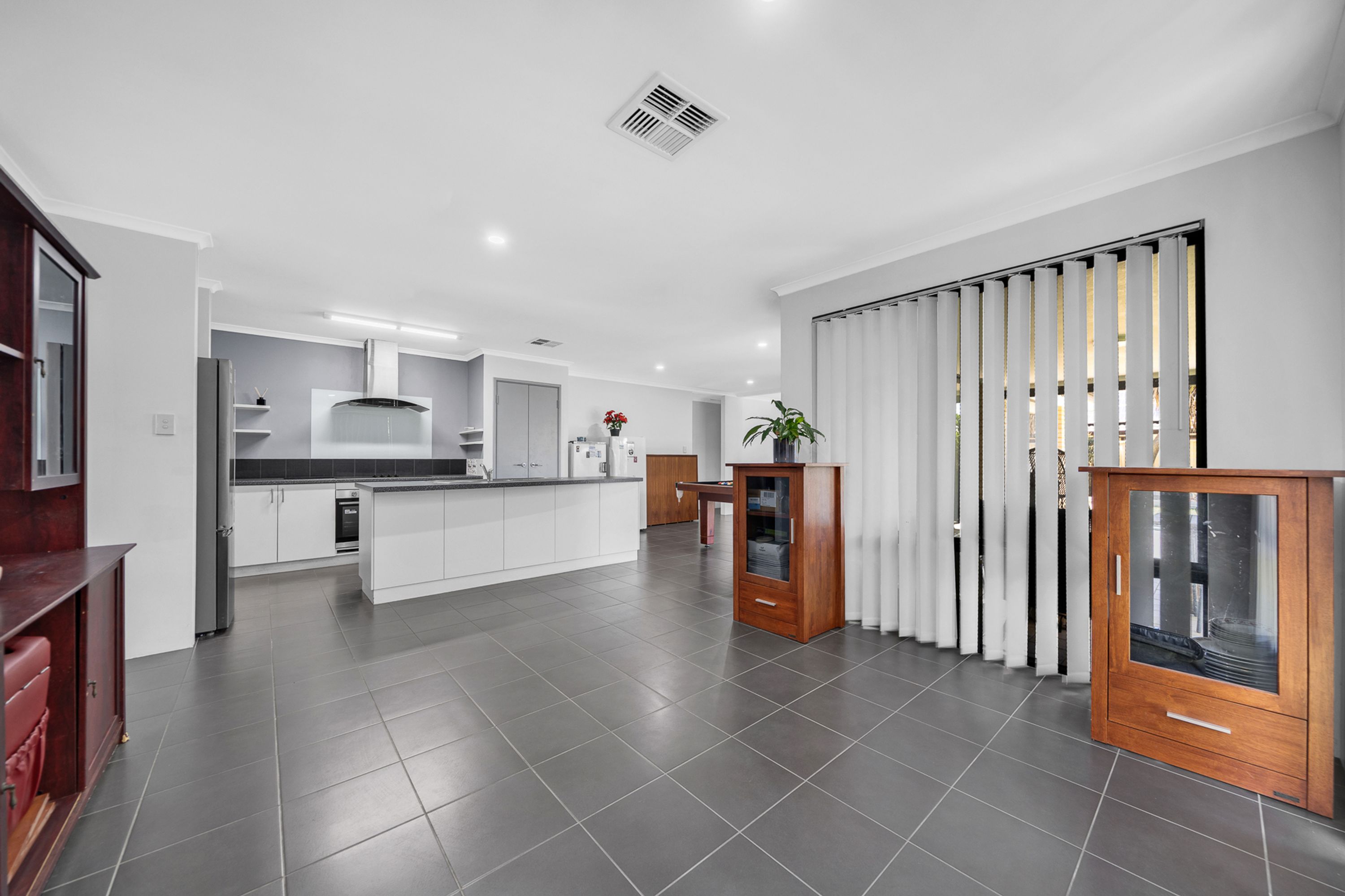 38 Warrida Way, Maddington, WA 6109, Maddington - Thumbnail 8