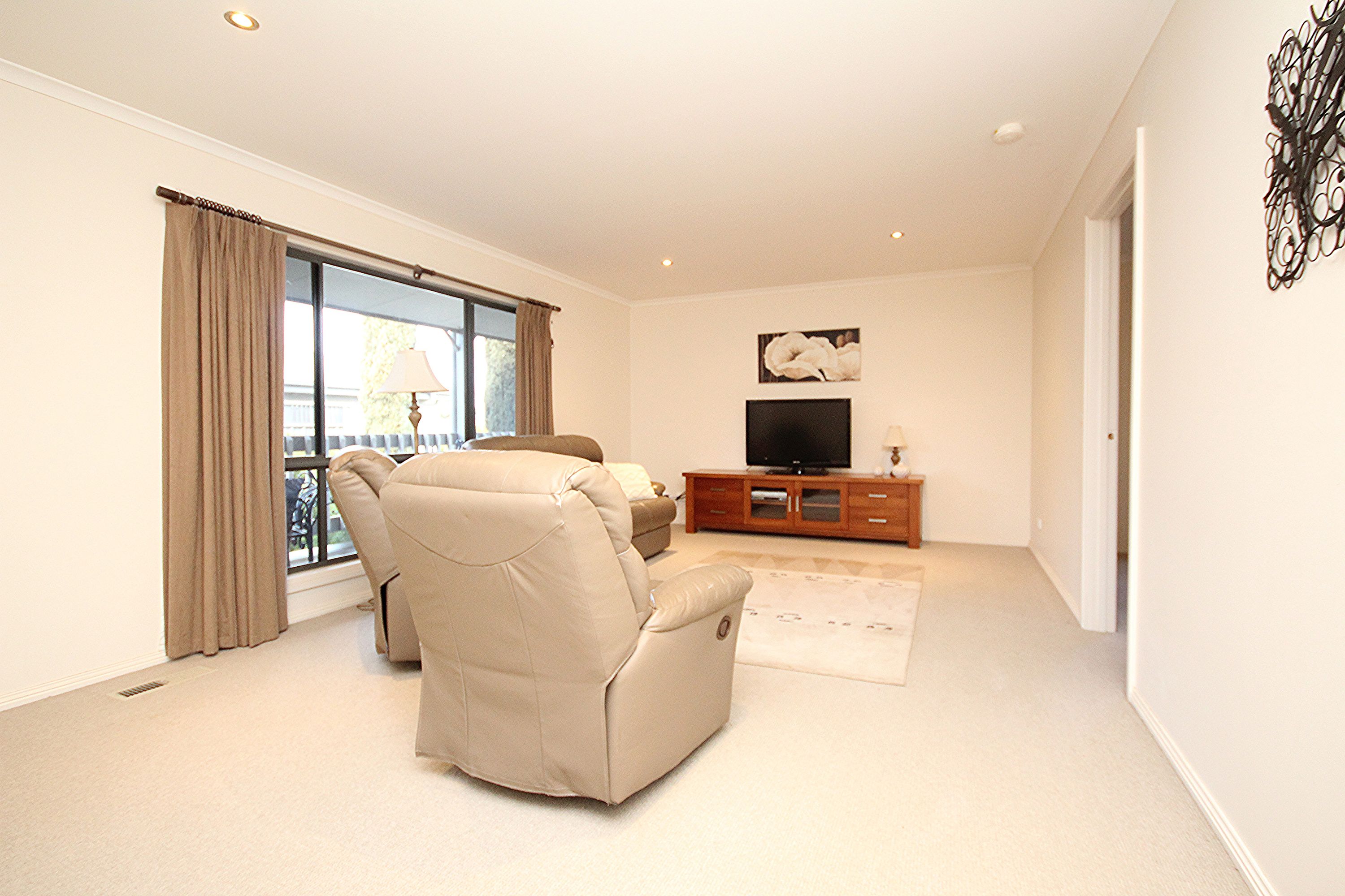 5 Evan Street, Stawell VIC 3380, Stawell - Thumbnail 2
