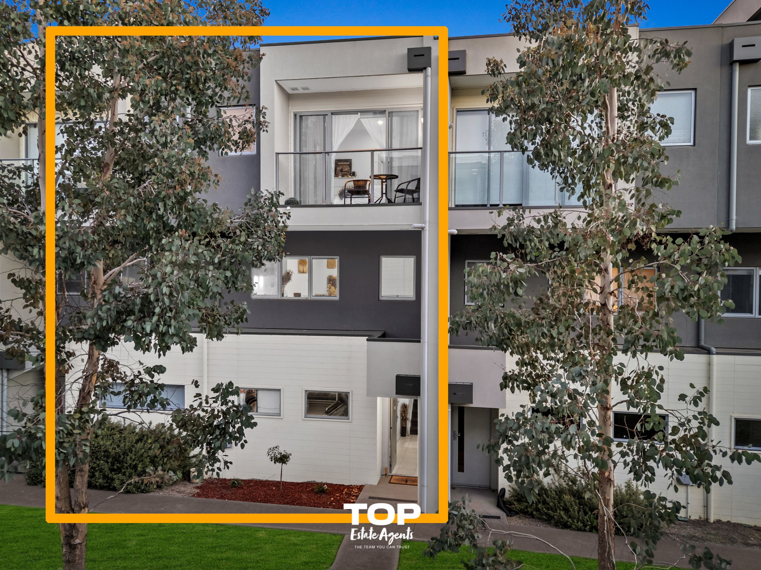 11 Topal Drive, Officer - Thumbnail 2