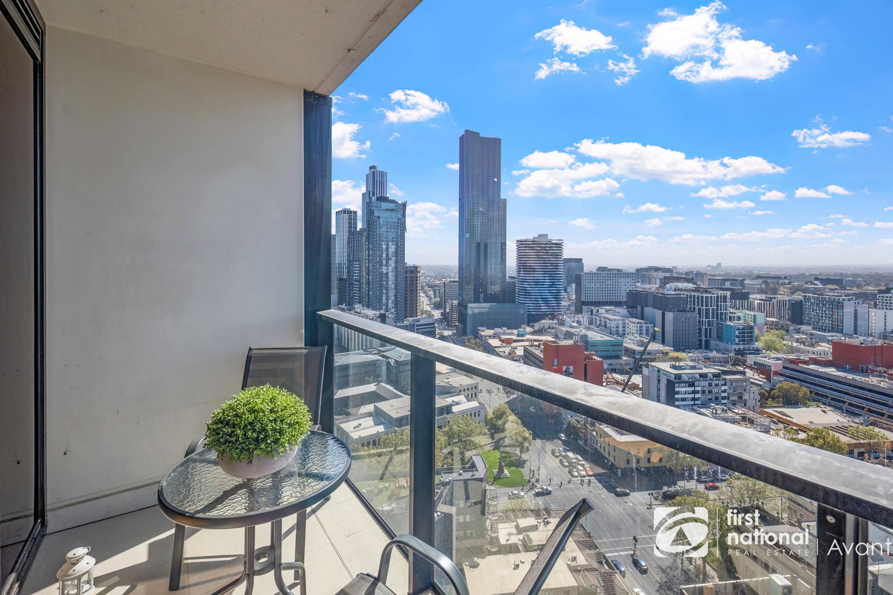 2304/33 MacKenzie Street, Melbourne - Thumbnail 4