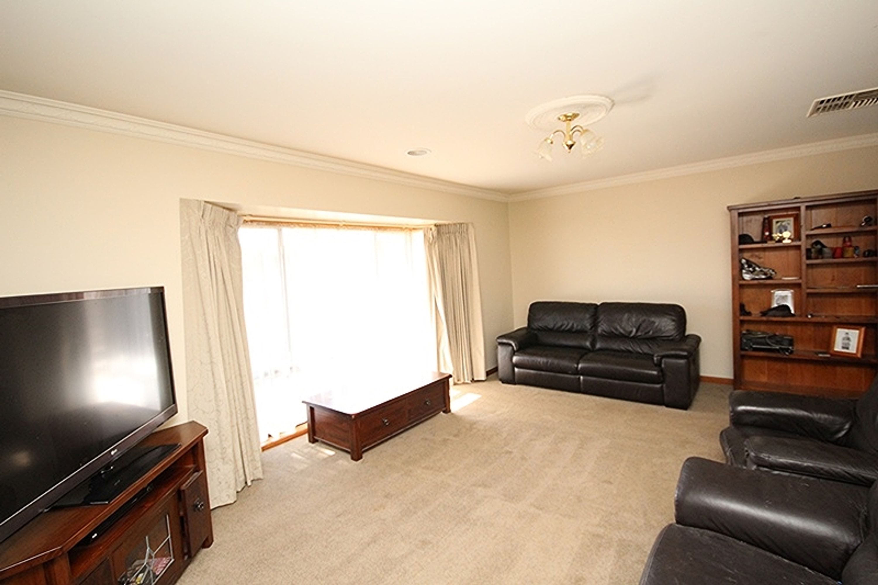 17 Penny Avenue, Horsham VIC 3400, Horsham - Thumbnail 4