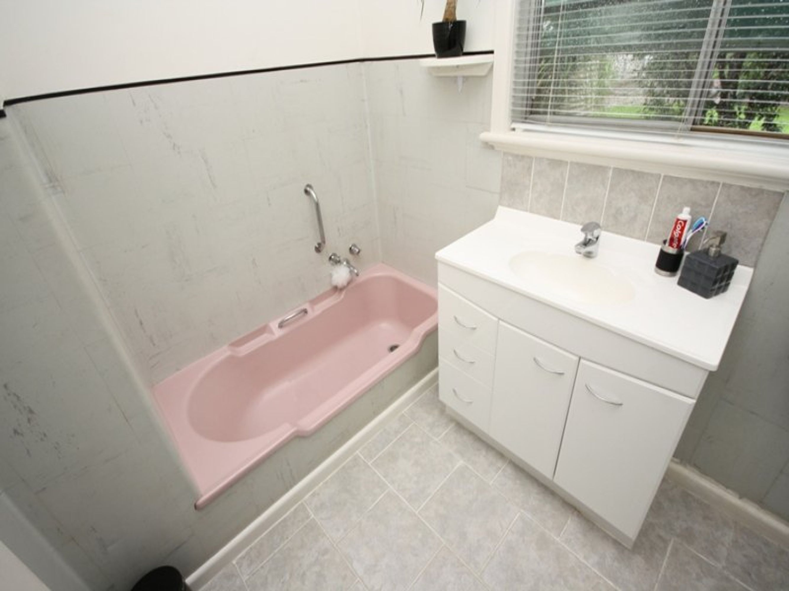 11 Hillary Street, Horsham VIC 3400, Horsham - Thumbnail 8