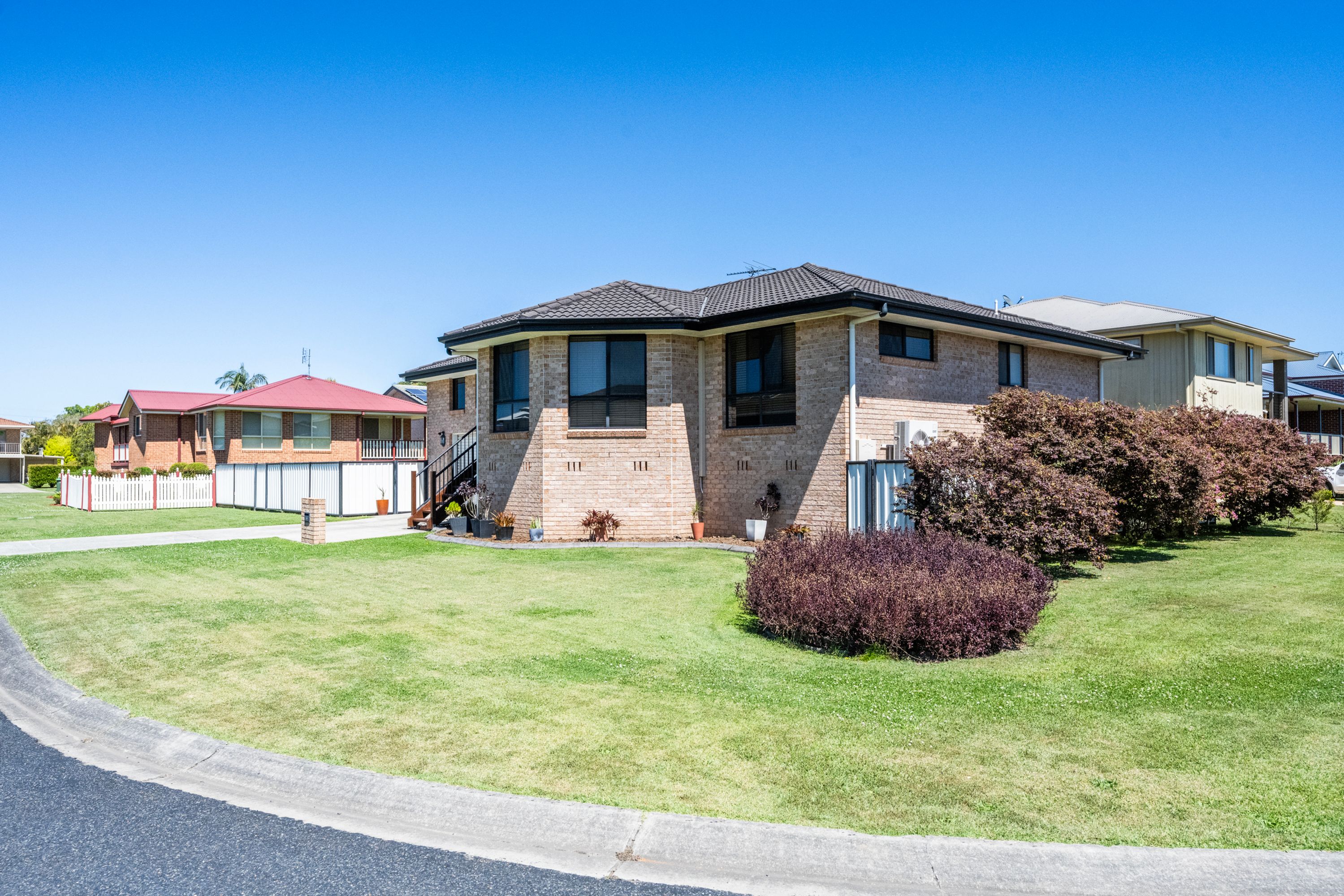 30 Riverdale Court, Grafton - Thumbnail 3