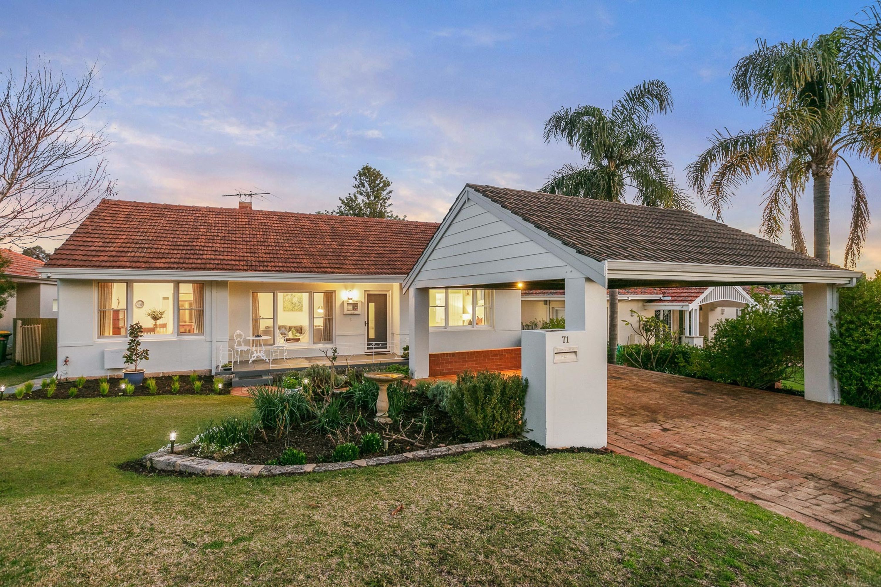 71 Peebles Road, Floreat - Thumbnail 2