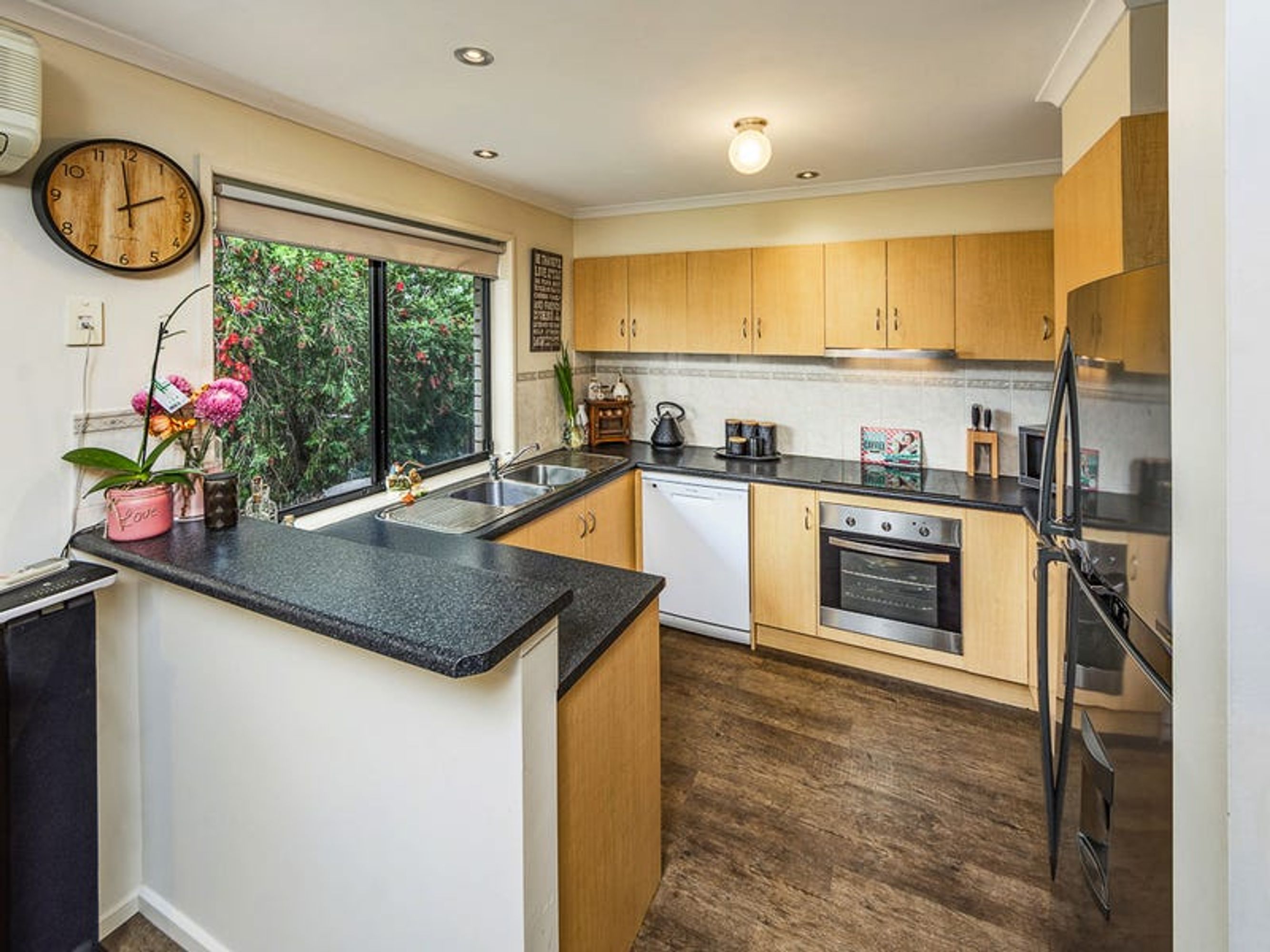 12 Melville St, Mount Barker, SA 5251, Mount Barker - Thumbnail 2