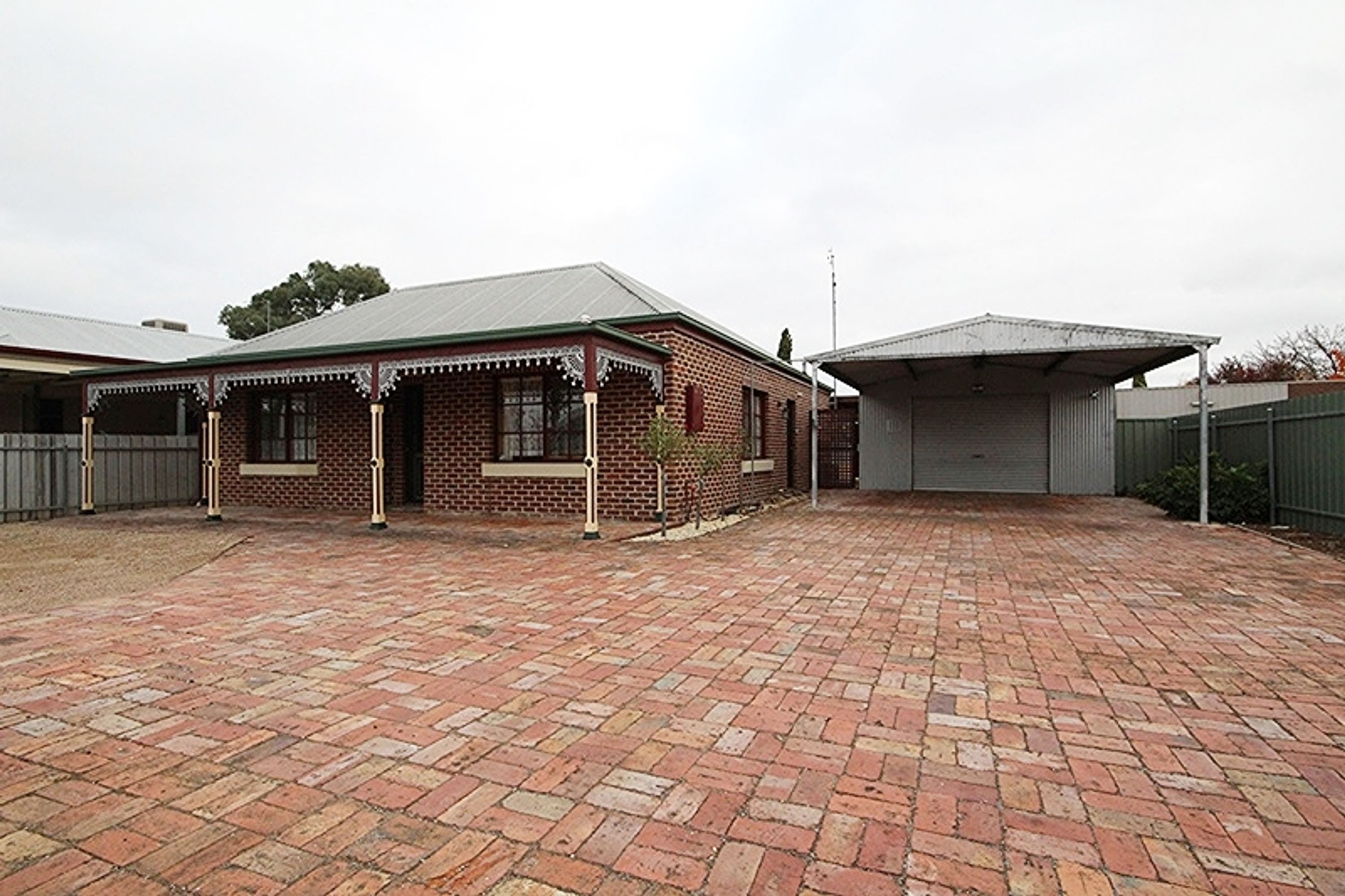 73 Wavell Street, Horsham VIC 3400, Horsham - Thumbnail 2