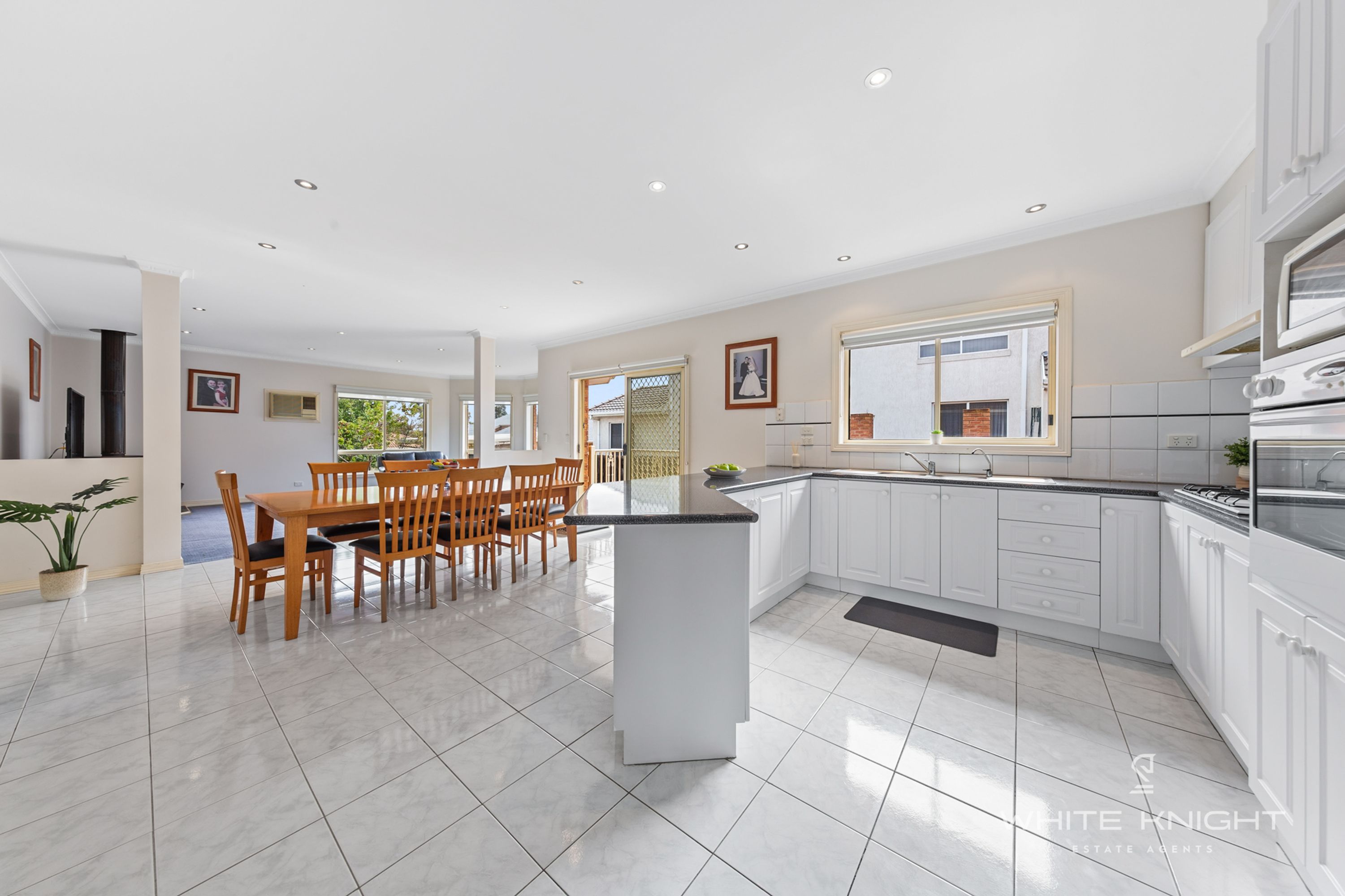 7 Antonie Avenue, Delahey VIC 3037, Delahey - Thumbnail 3