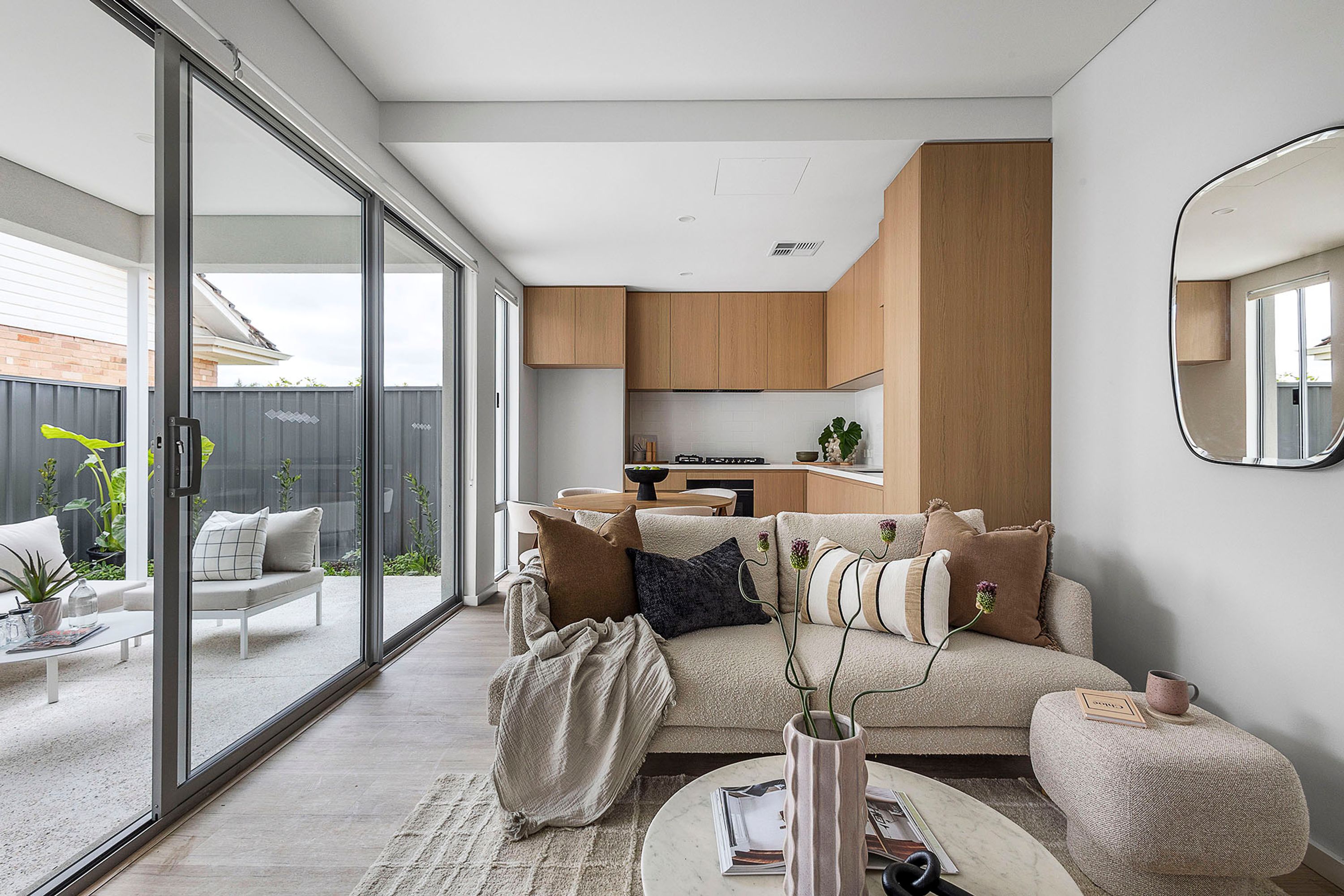 4/4/218 Ewen Street, Woodlands - Image 1
