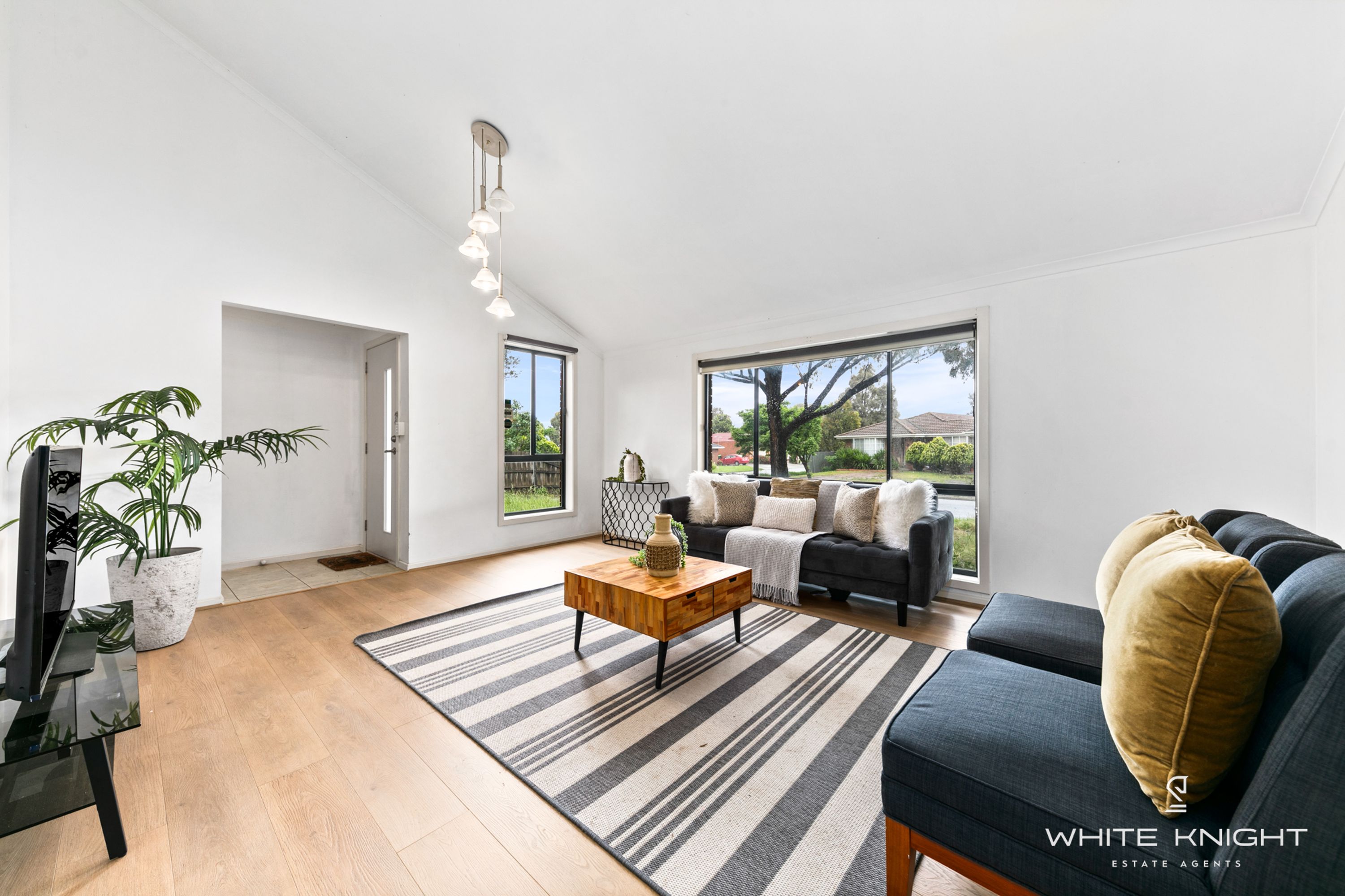 4 Aitken Drive, Delahey VIC 3037, Delahey - Thumbnail 5