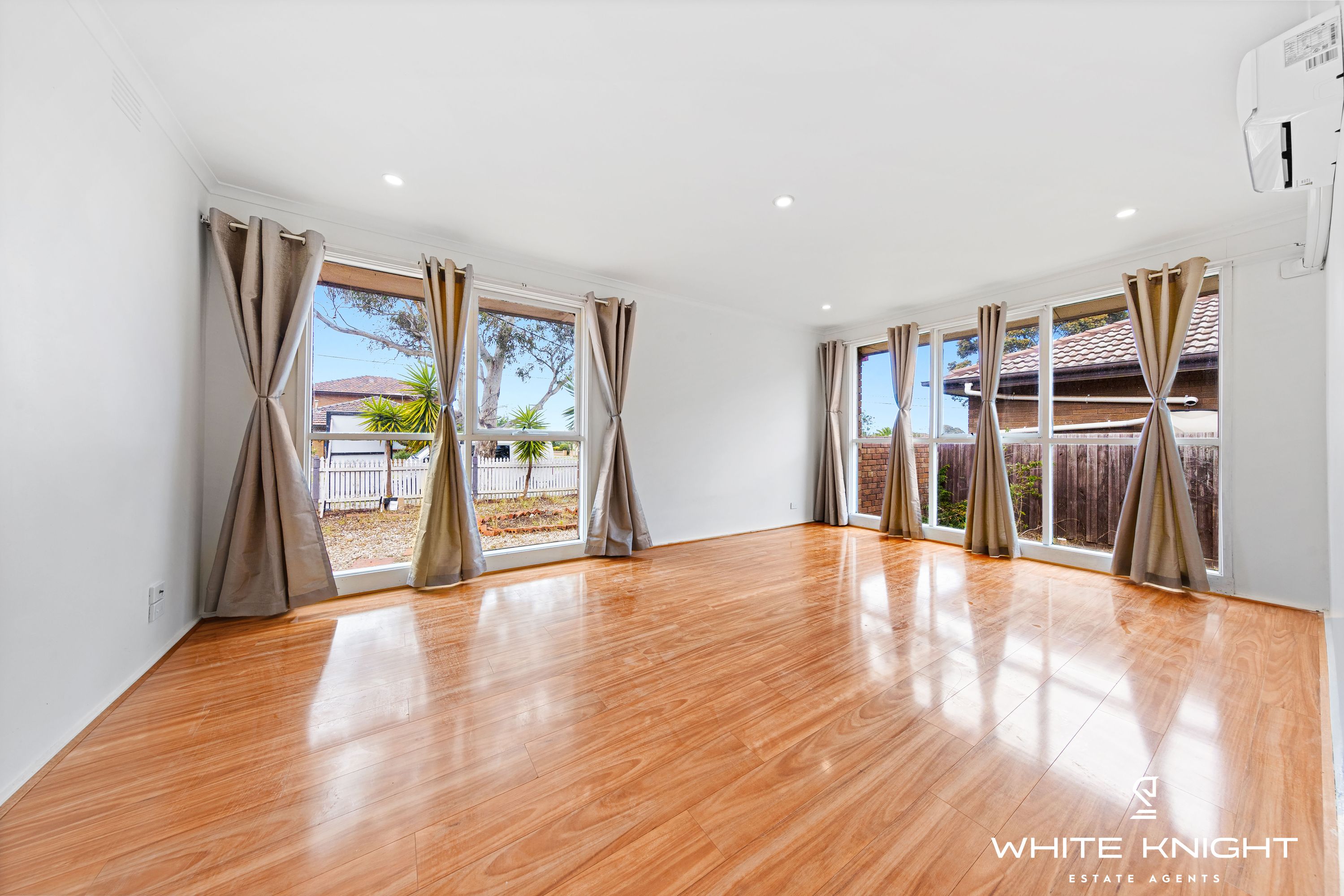 7 Revell Crescent, St Albans VIC 3021, St Albans - Thumbnail 4
