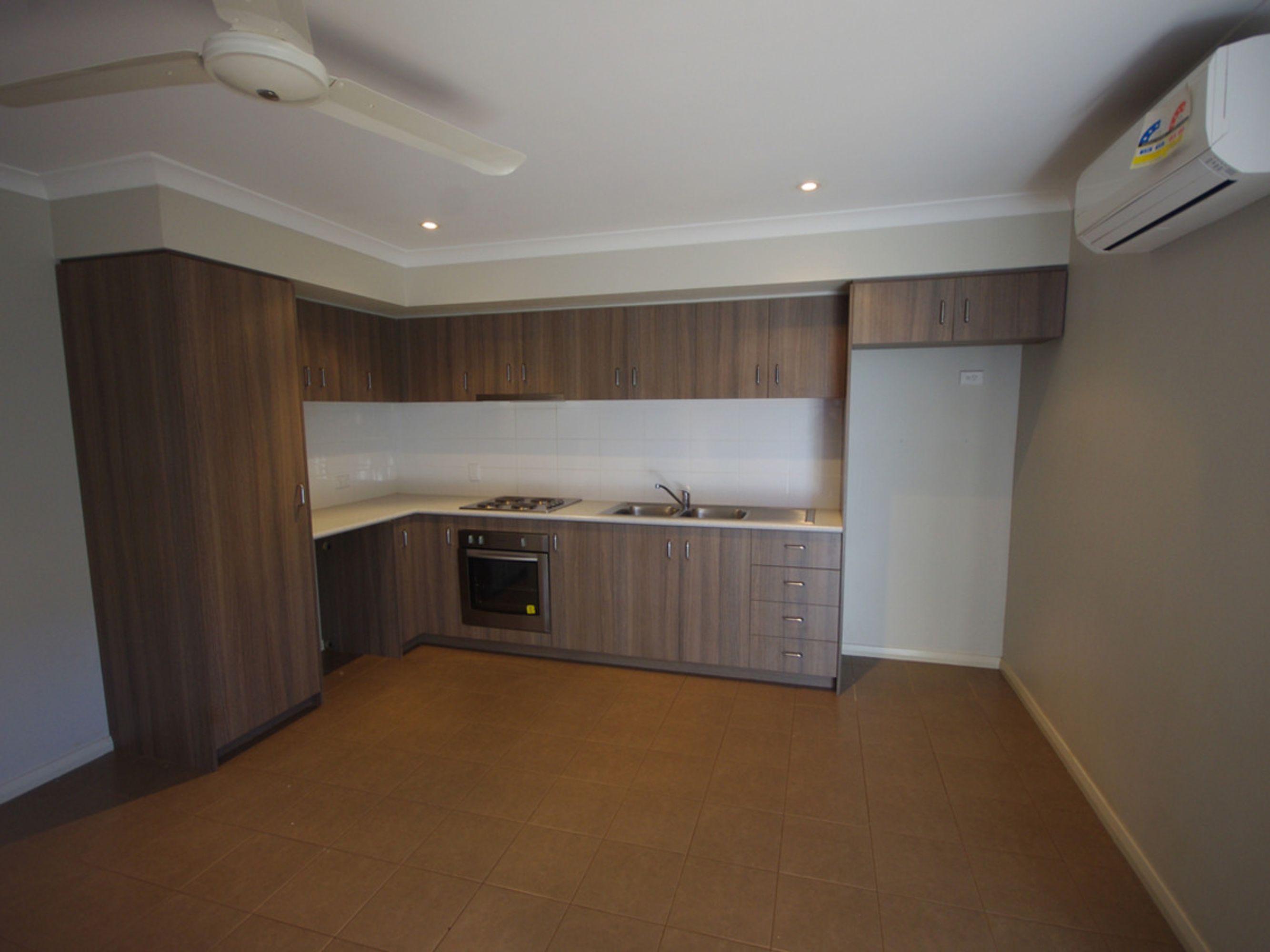 15a Armstrong Way, Newman, Newman - Thumbnail 5
