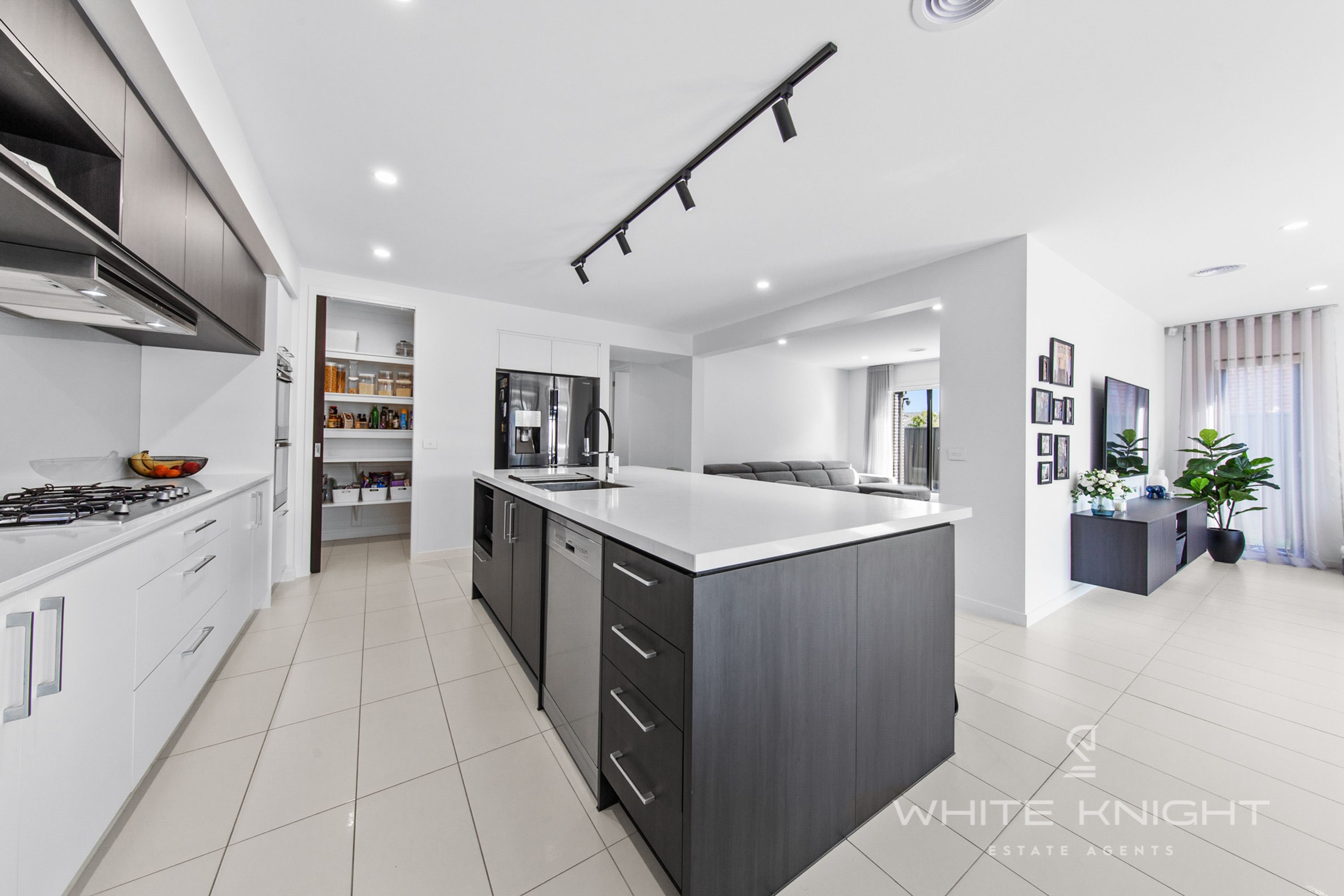 28 Eclipse Avenue, Fraser Rise VIC 3336, Fraser Rise - Thumbnail 7