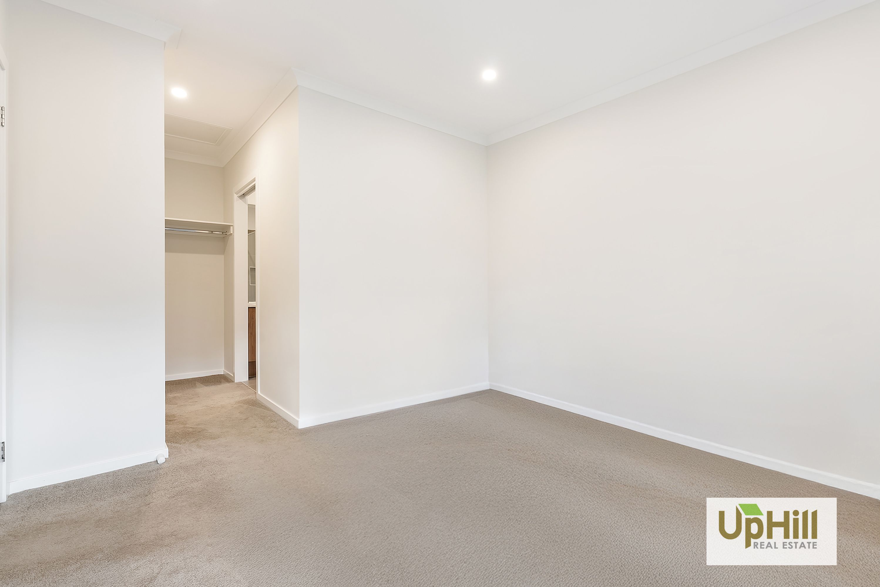 31 Thulian Street, Clyde North - Thumbnail 4
