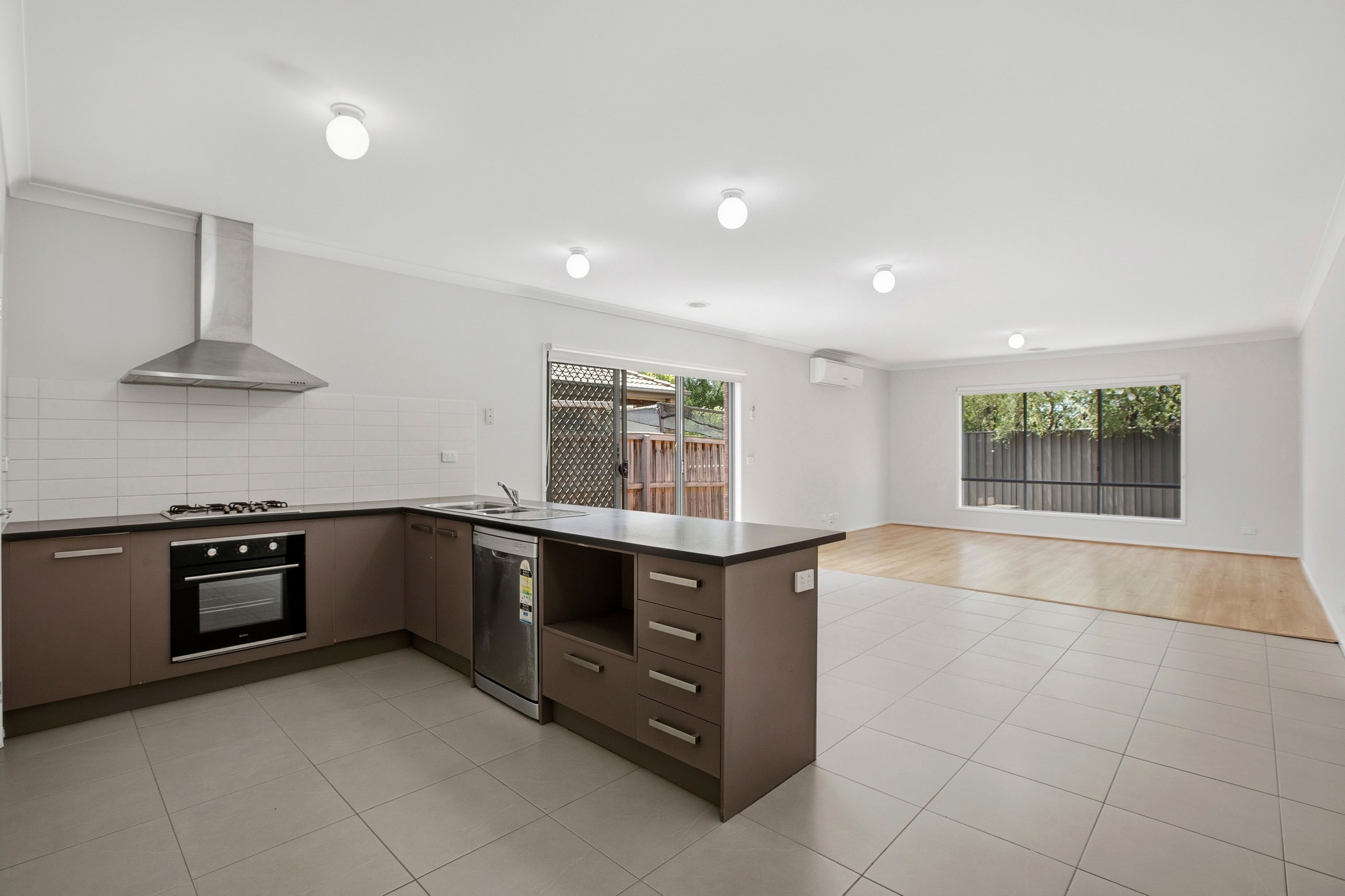 12 Corfu Street, Tarneit, VIC 3029
