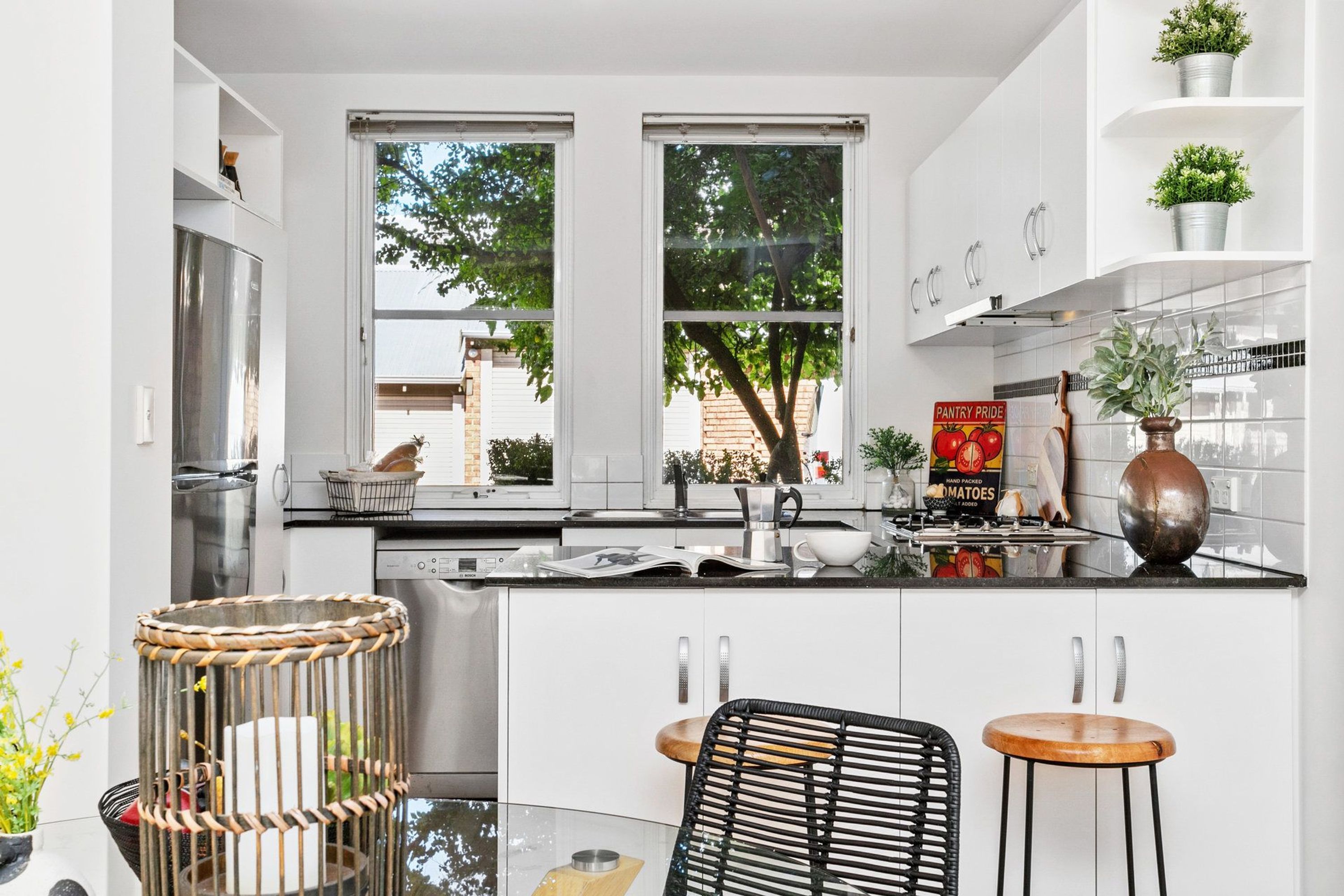 29 Raphael Street, Subiaco - Thumbnail 3