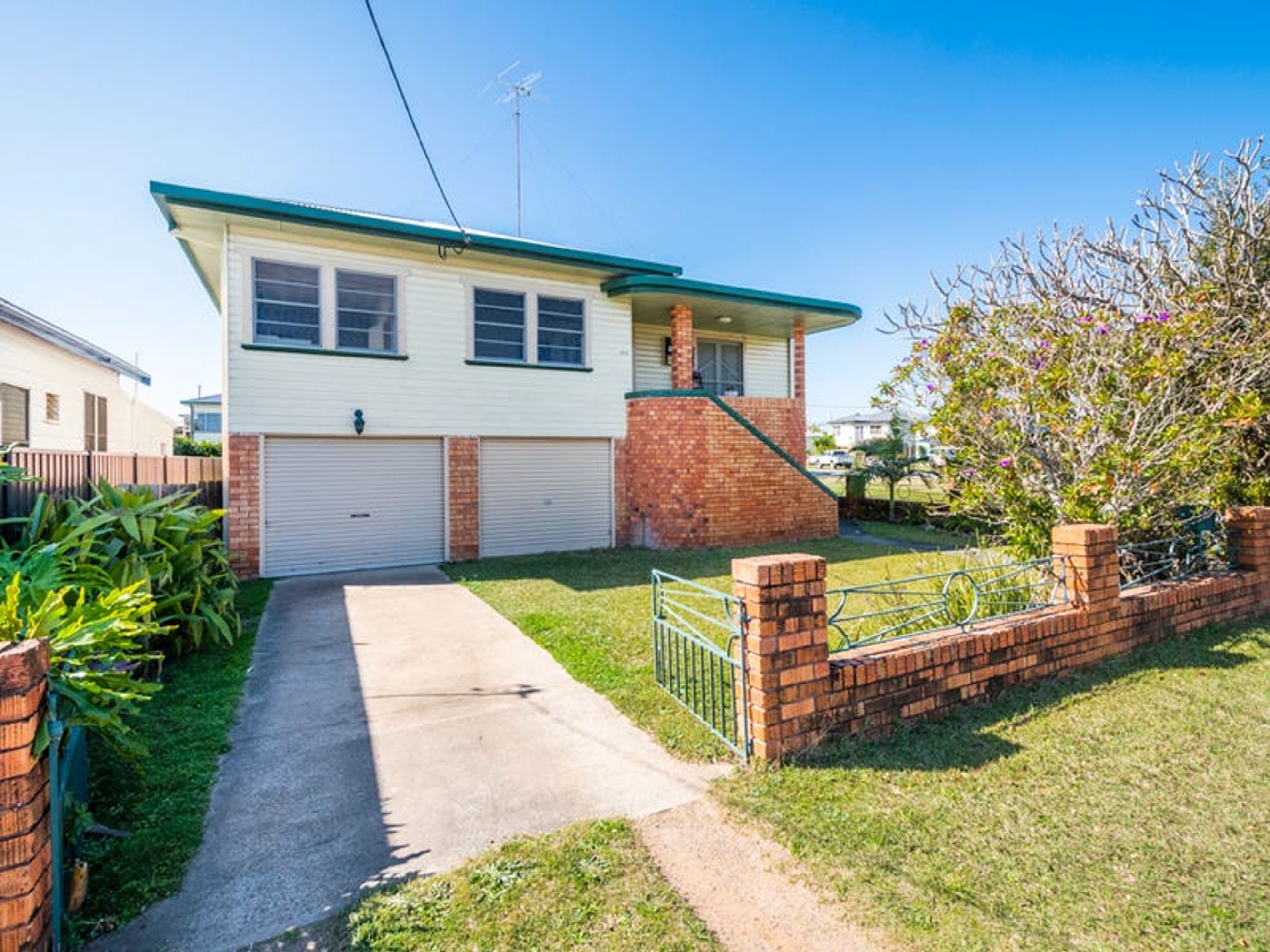 252 Queen Street, Grafton - Image 1