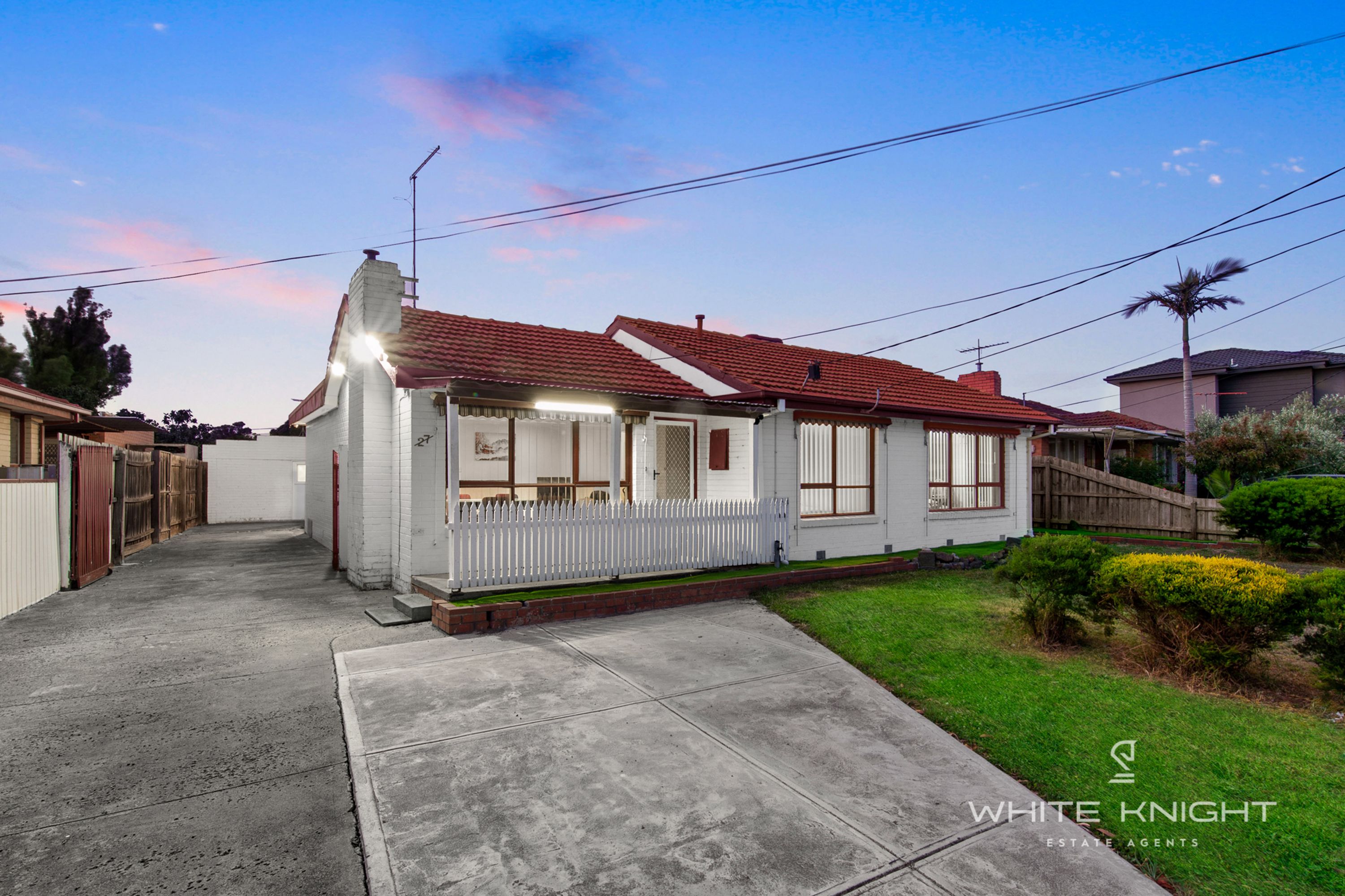 27 Stevens Road, St Albans VIC 3021, St Albans - Thumbnail 2