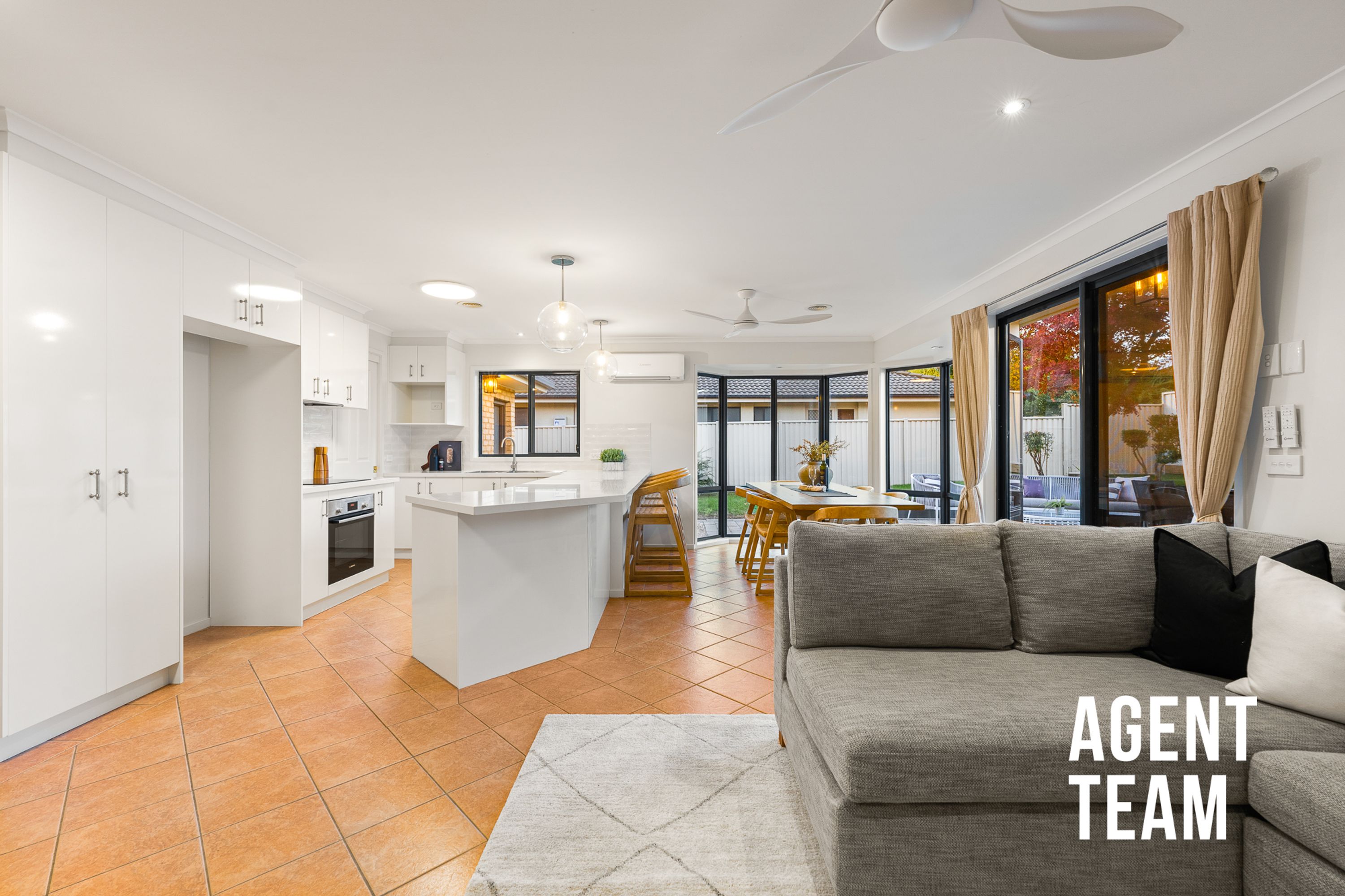 5 Quinlivan Crescent, Dunlop - Thumbnail 2