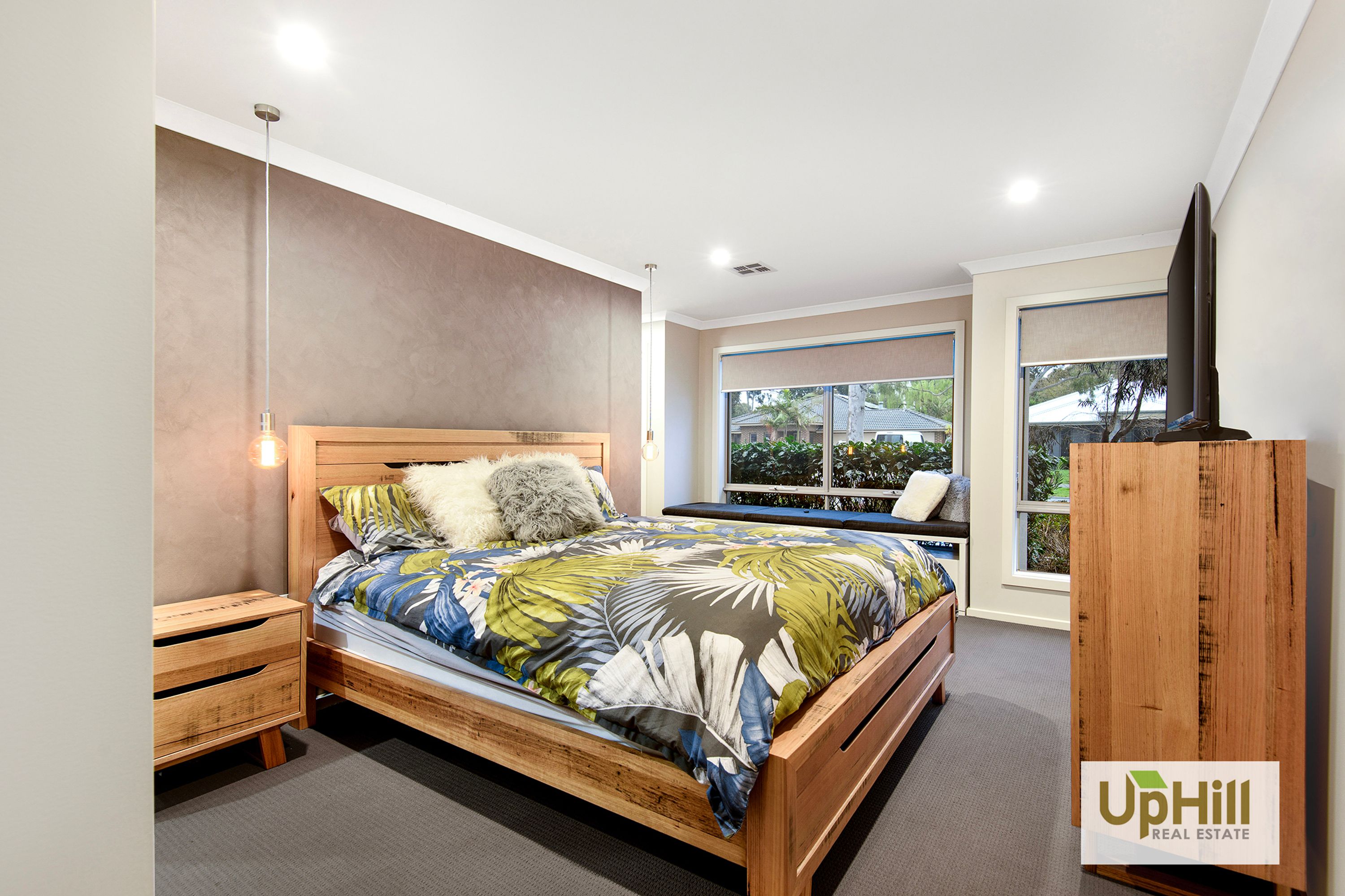 14 Duce Street, Cranbourne East - Thumbnail 4