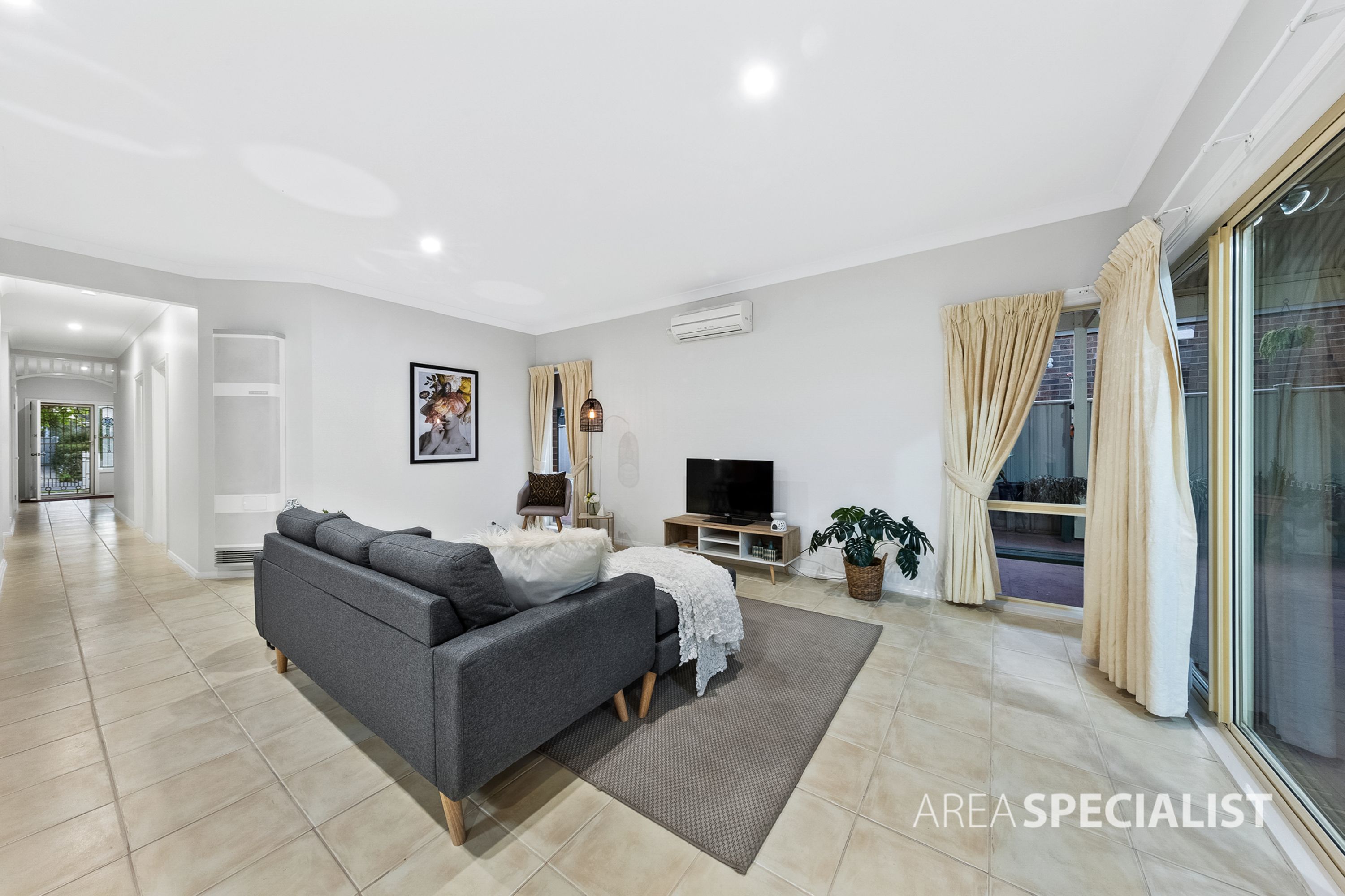 34 Ranmore Grove, Caroline Springs VIC 3023, Caroline Springs - Thumbnail 3
