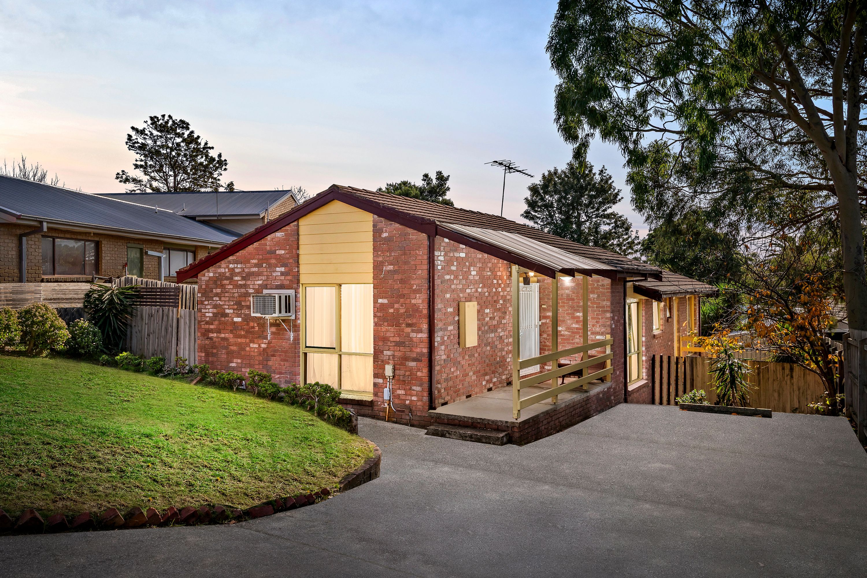 30 Ballymore Court, Frankston, Frankston - Image 1