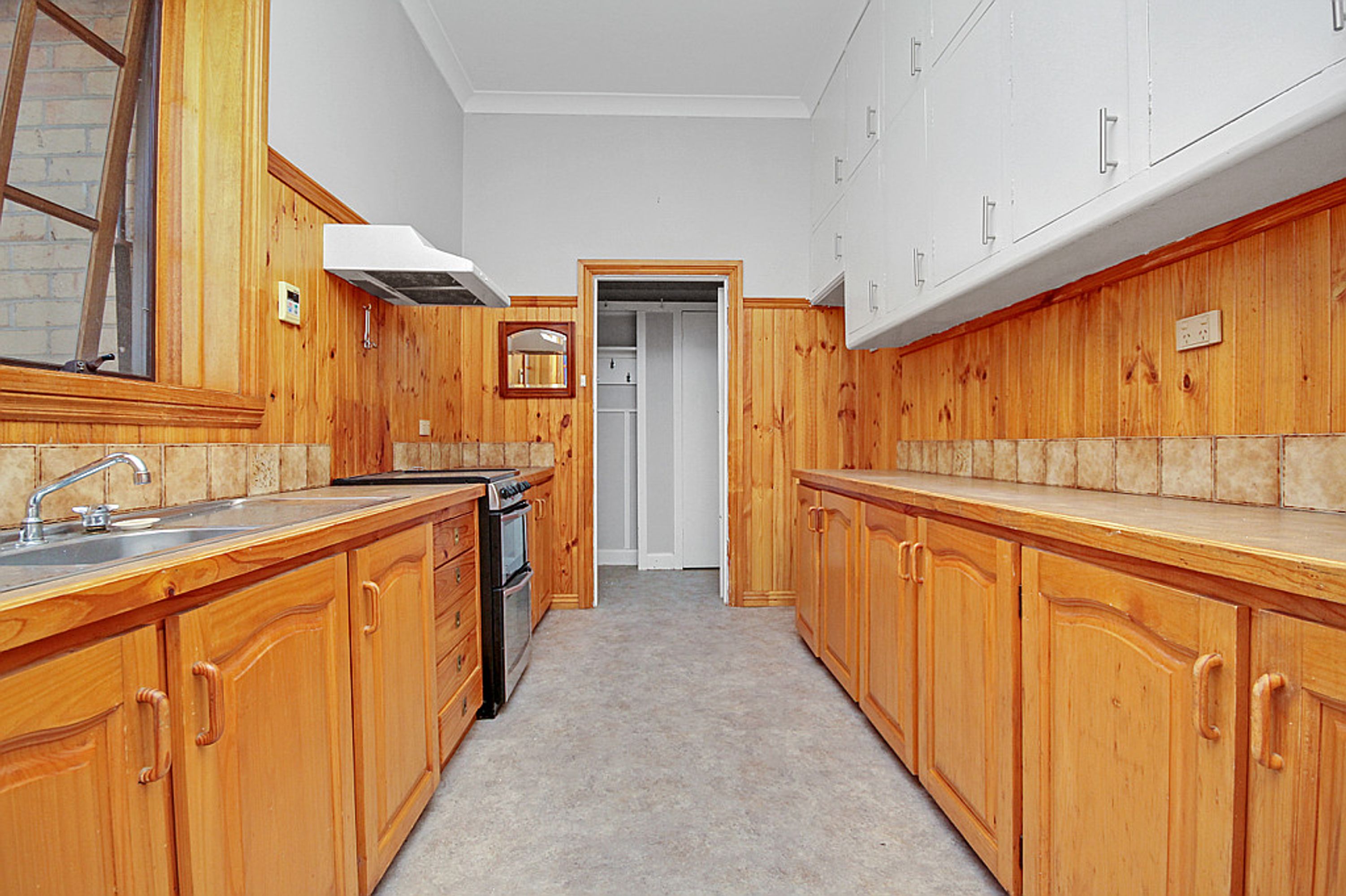 2 Valentine Avenue, Horsham VIC 3400, Horsham - Thumbnail 2