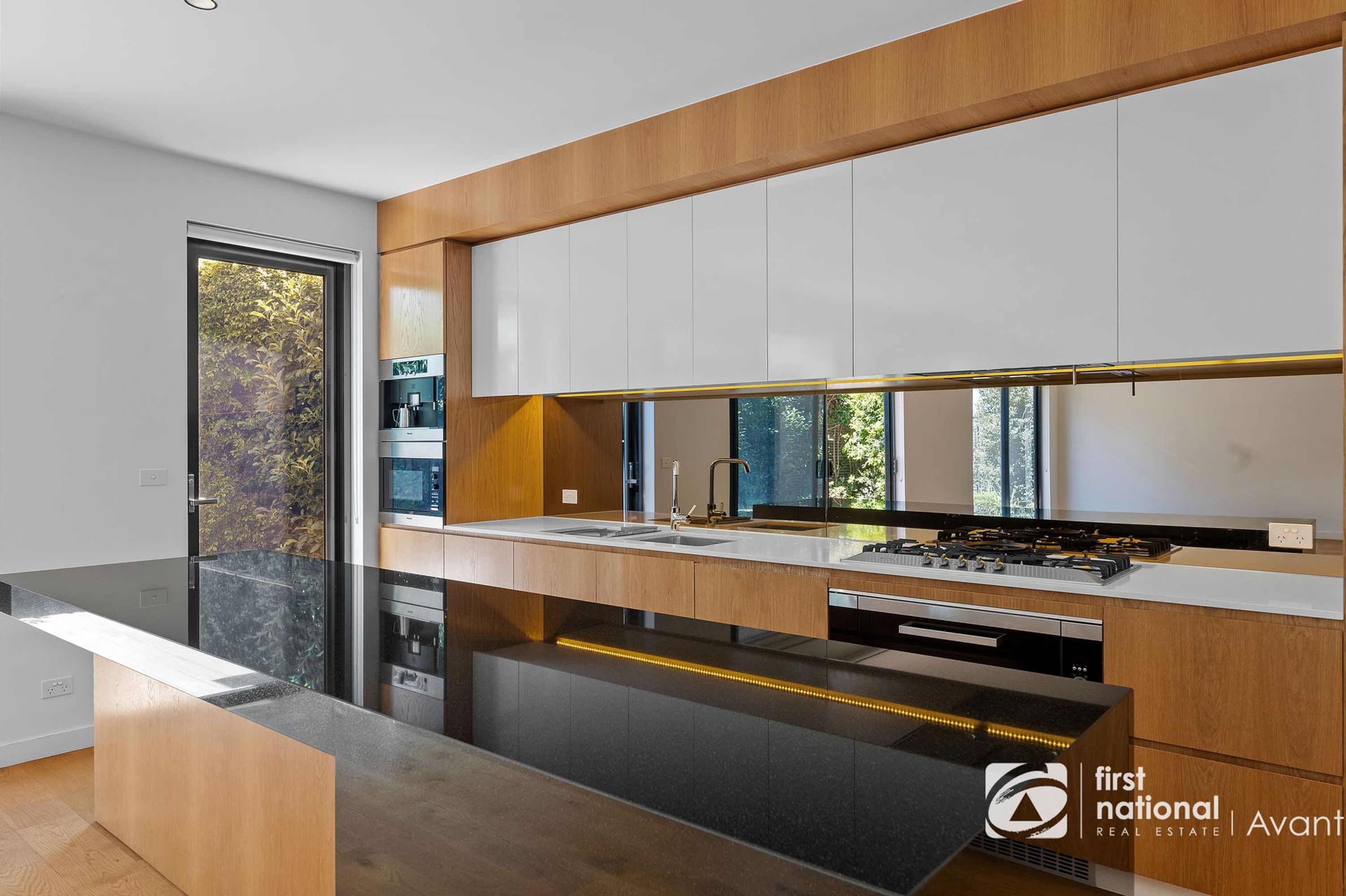 47 Main Drive, Kew - Thumbnail 5