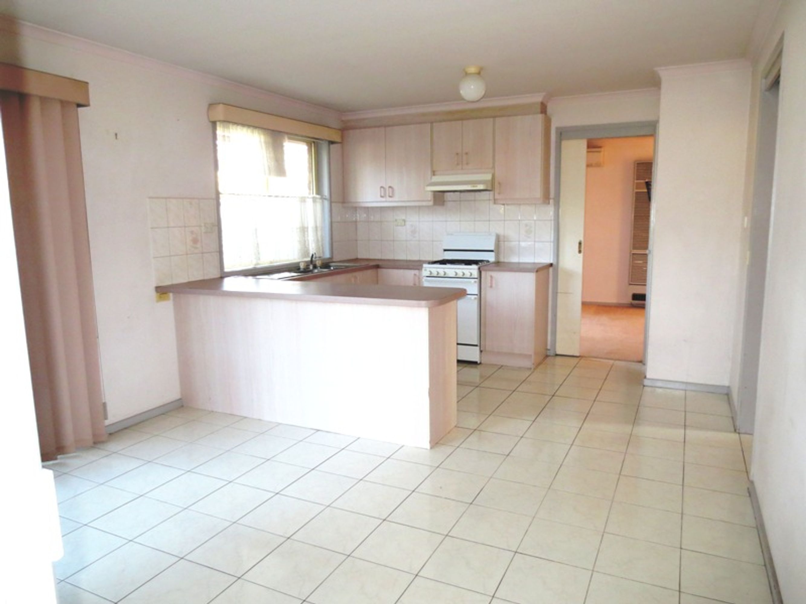 2/899 Heatherton Road, Springvale - Thumbnail 3