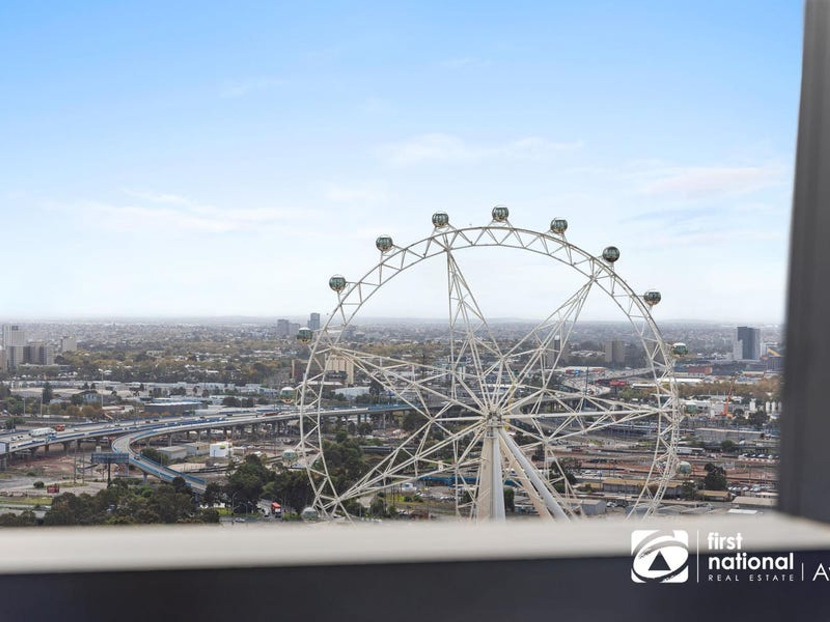 2805/8 Pearl River Road, Docklands - Thumbnail 4