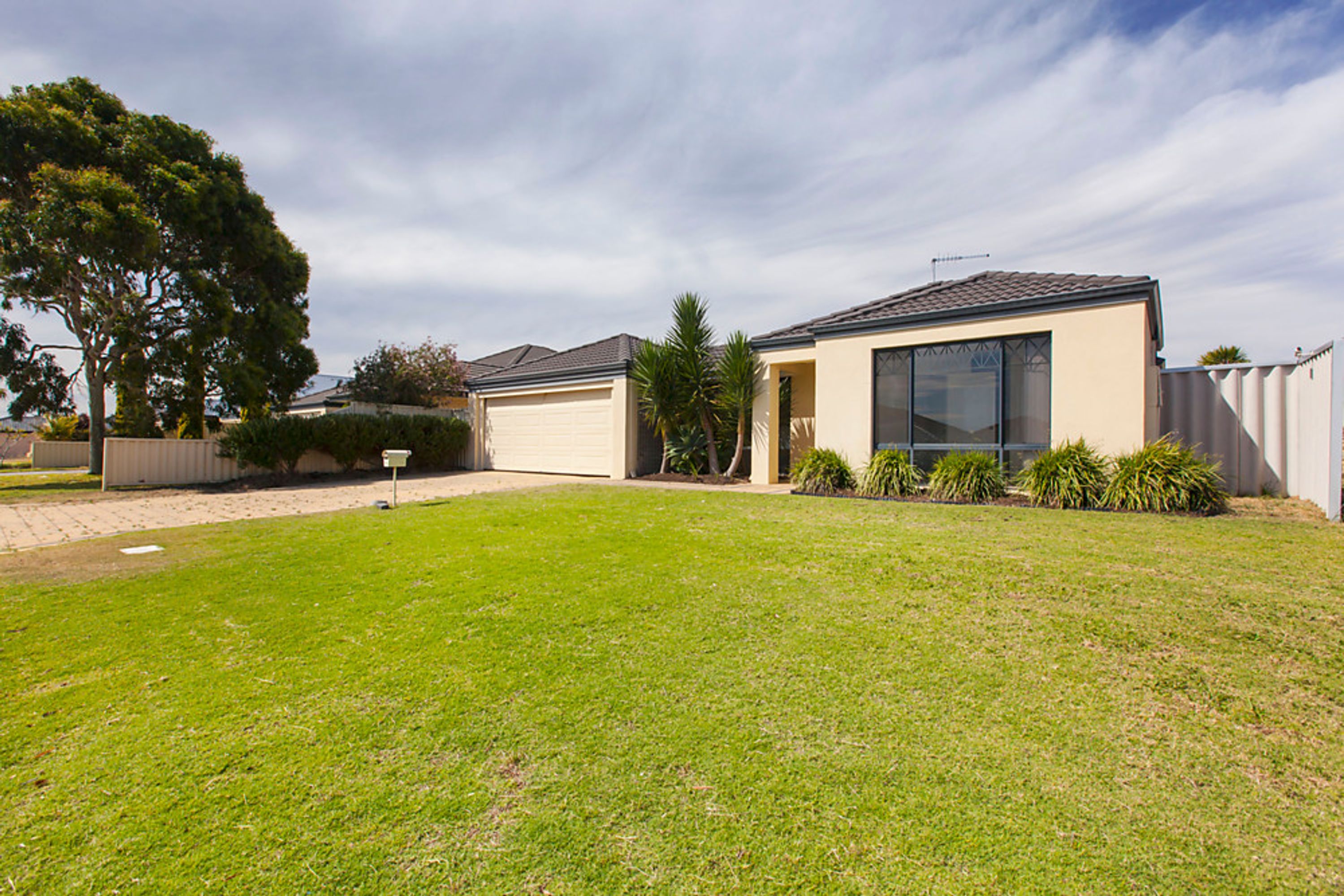6 Mulwarrie Circle, Wanneroo - Thumbnail 4