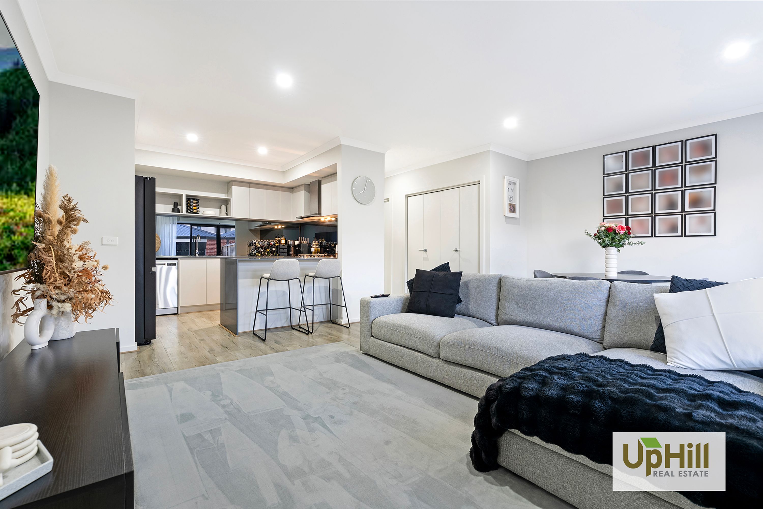 3 Mortdale Lane, Clyde North - Thumbnail 5
