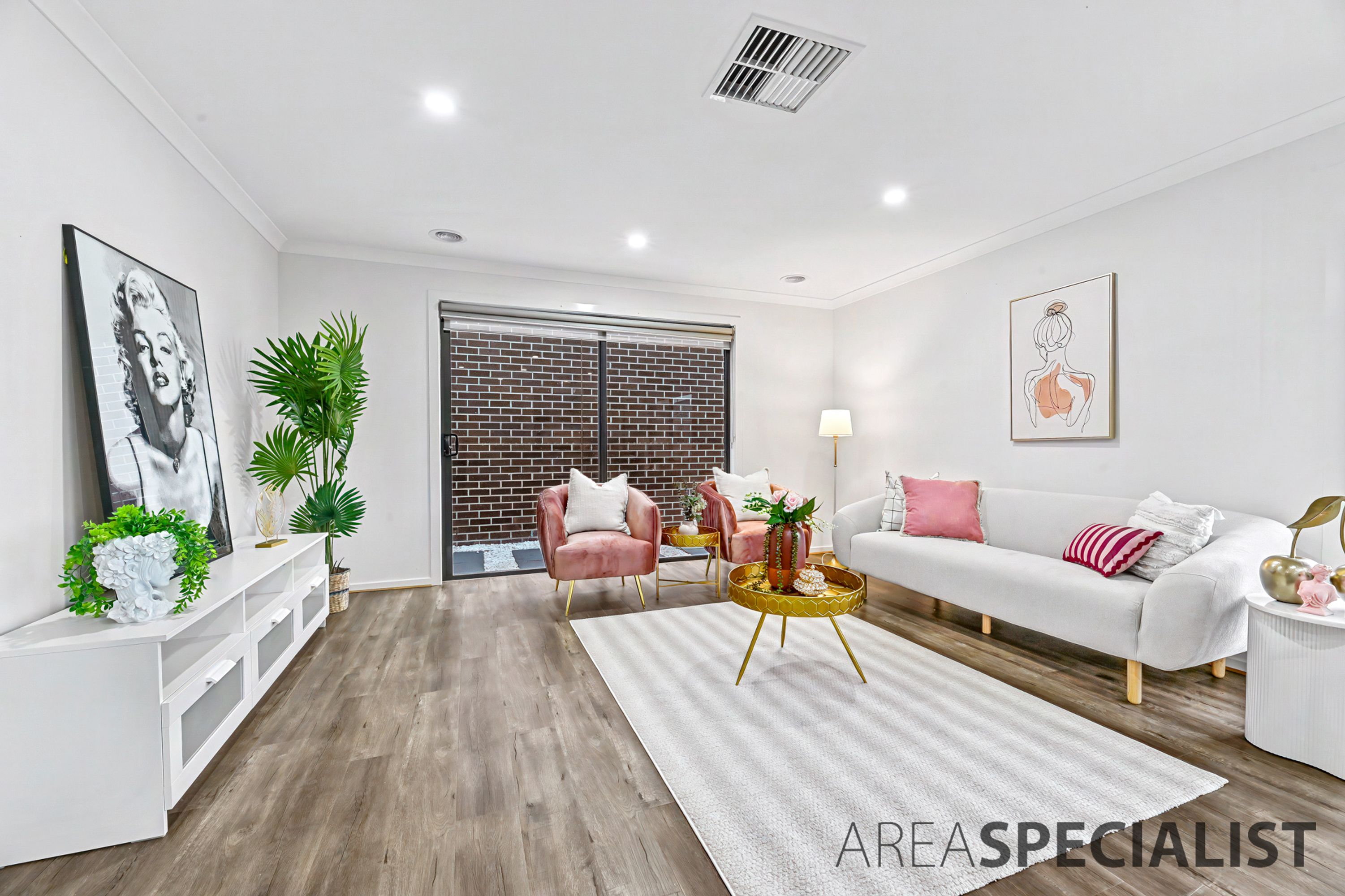 56 Spectrum Crescent, Clyde North, Clyde North - Thumbnail 2