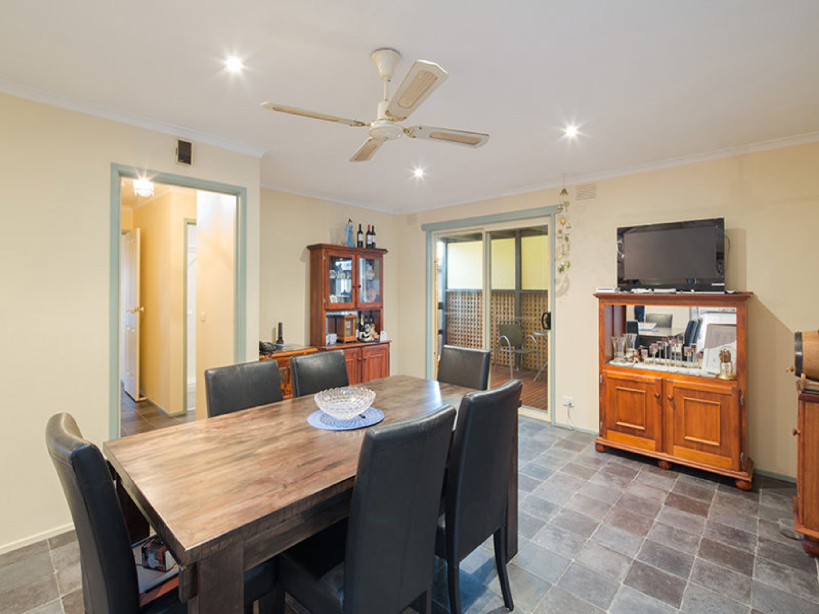 2 Taylor Court, Dandenong North - Thumbnail 4