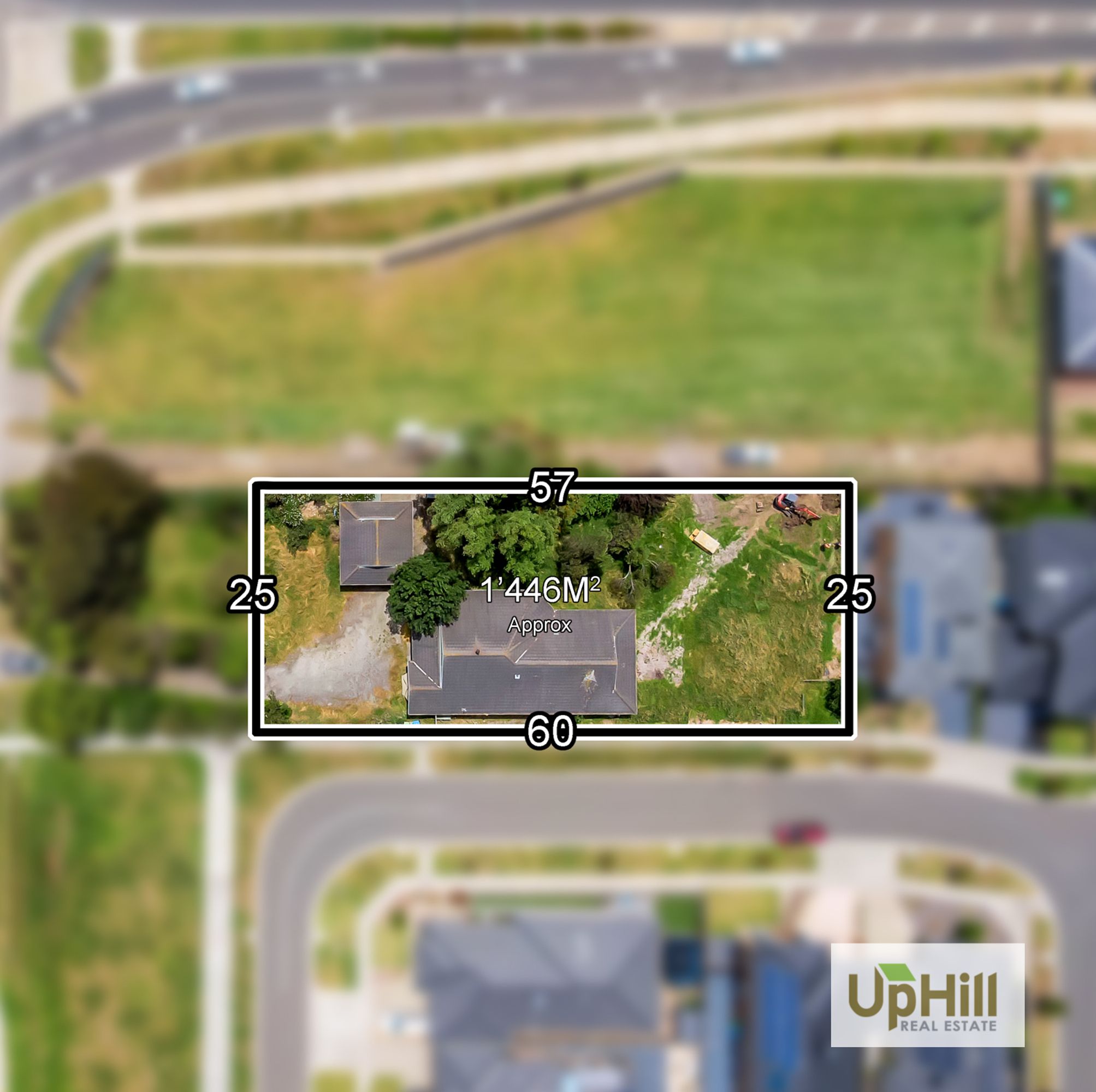 414 Berwick-Cranbourne Road, Clyde North - Thumbnail 2
