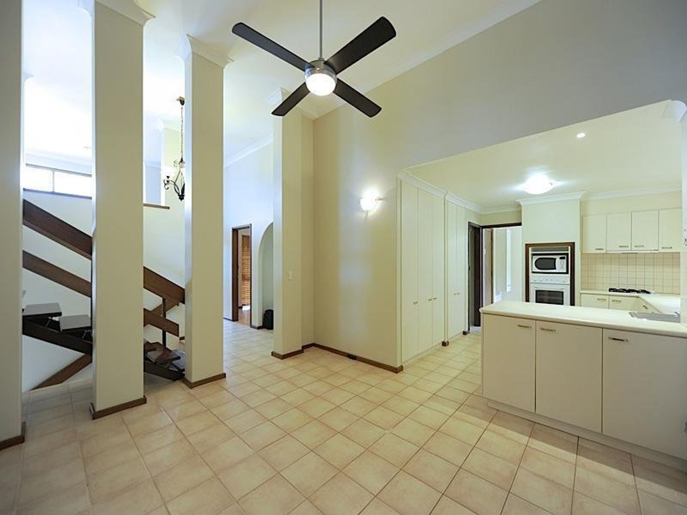 28 Highbridge Way, Karrinyup, WA 6018, Karrinyup - Thumbnail 5
