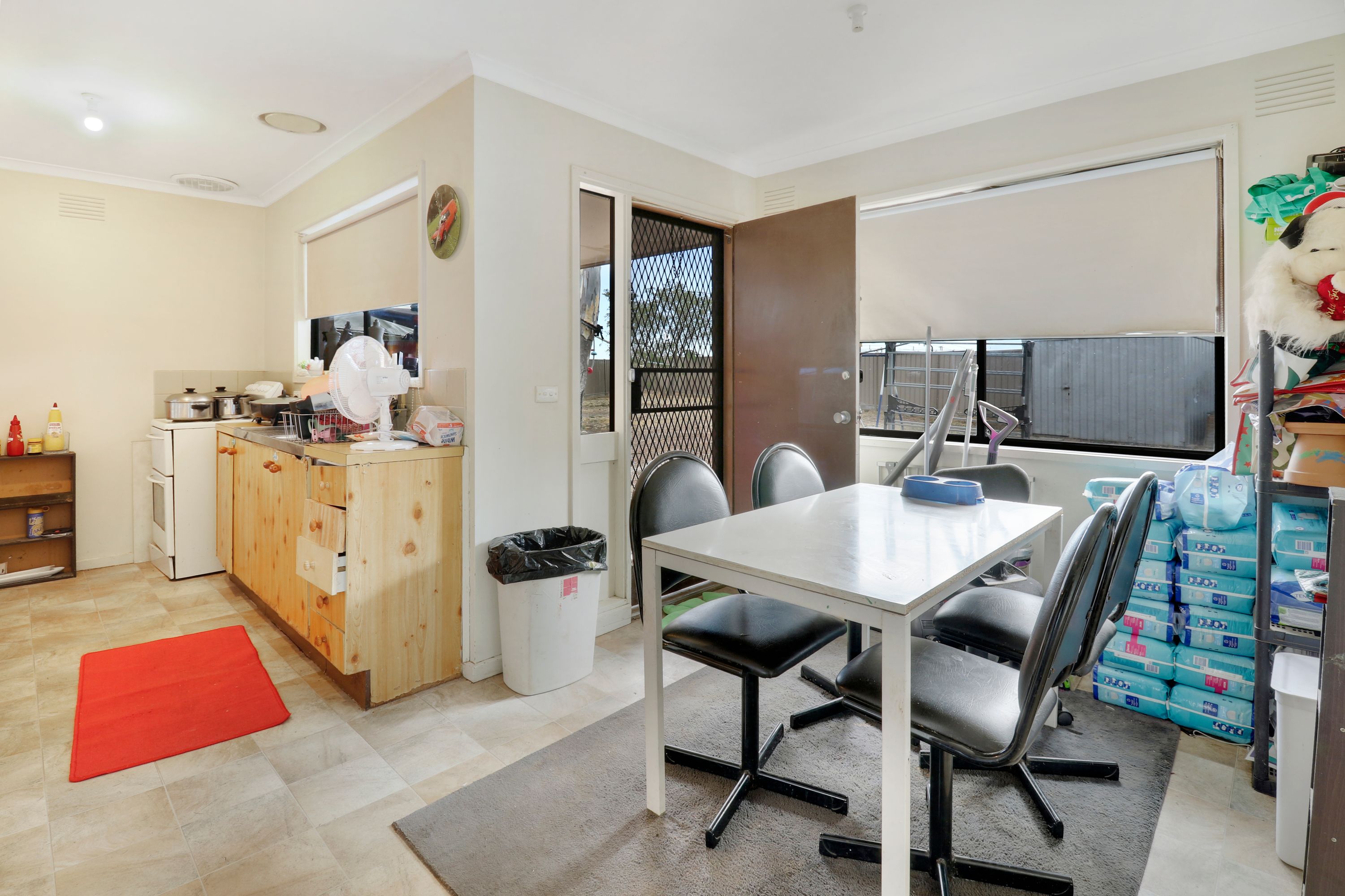 27 Creek Crescent, Horsham VIC 3400, Horsham - Thumbnail 3