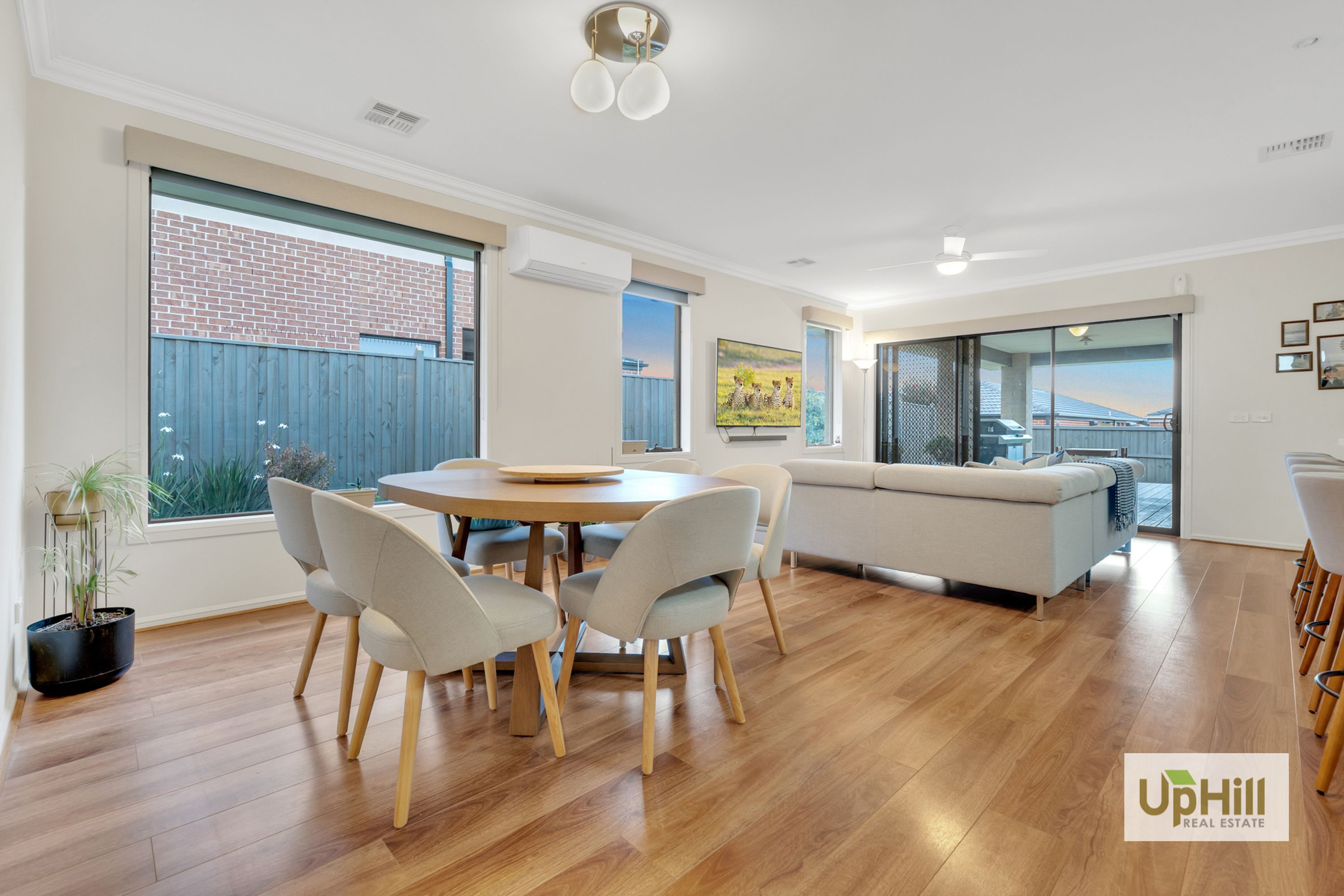 8 Elsey Way, Clyde North - Thumbnail 7