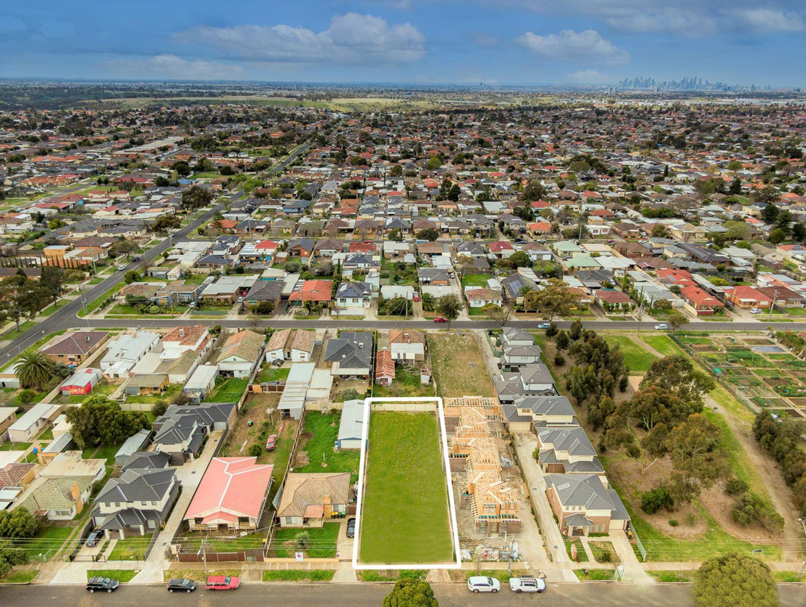 74 Oberon Avenue, St Albans VIC 3021, St Albans - Thumbnail 2