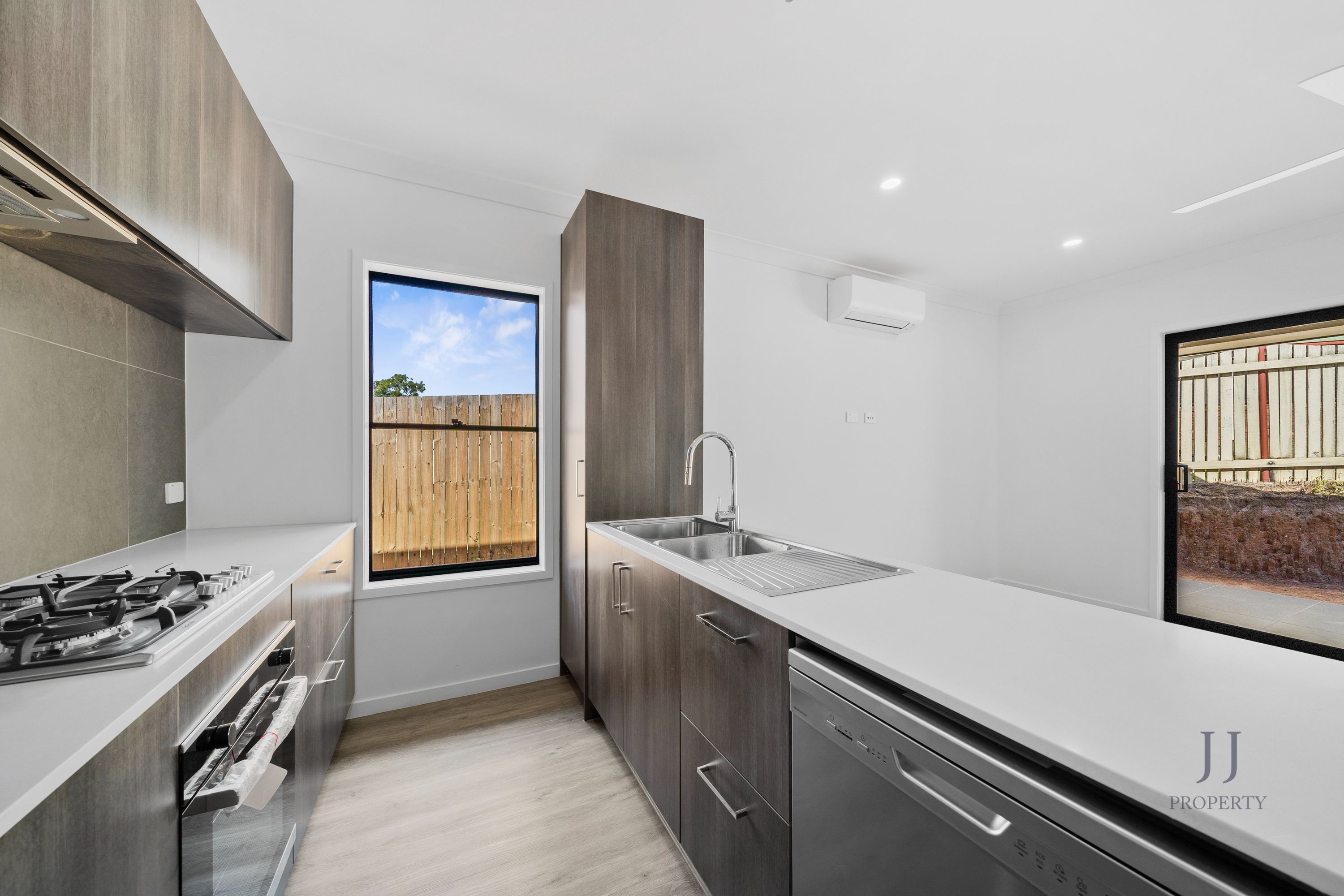 1/30 Mirage Street, Brassall - Thumbnail 2