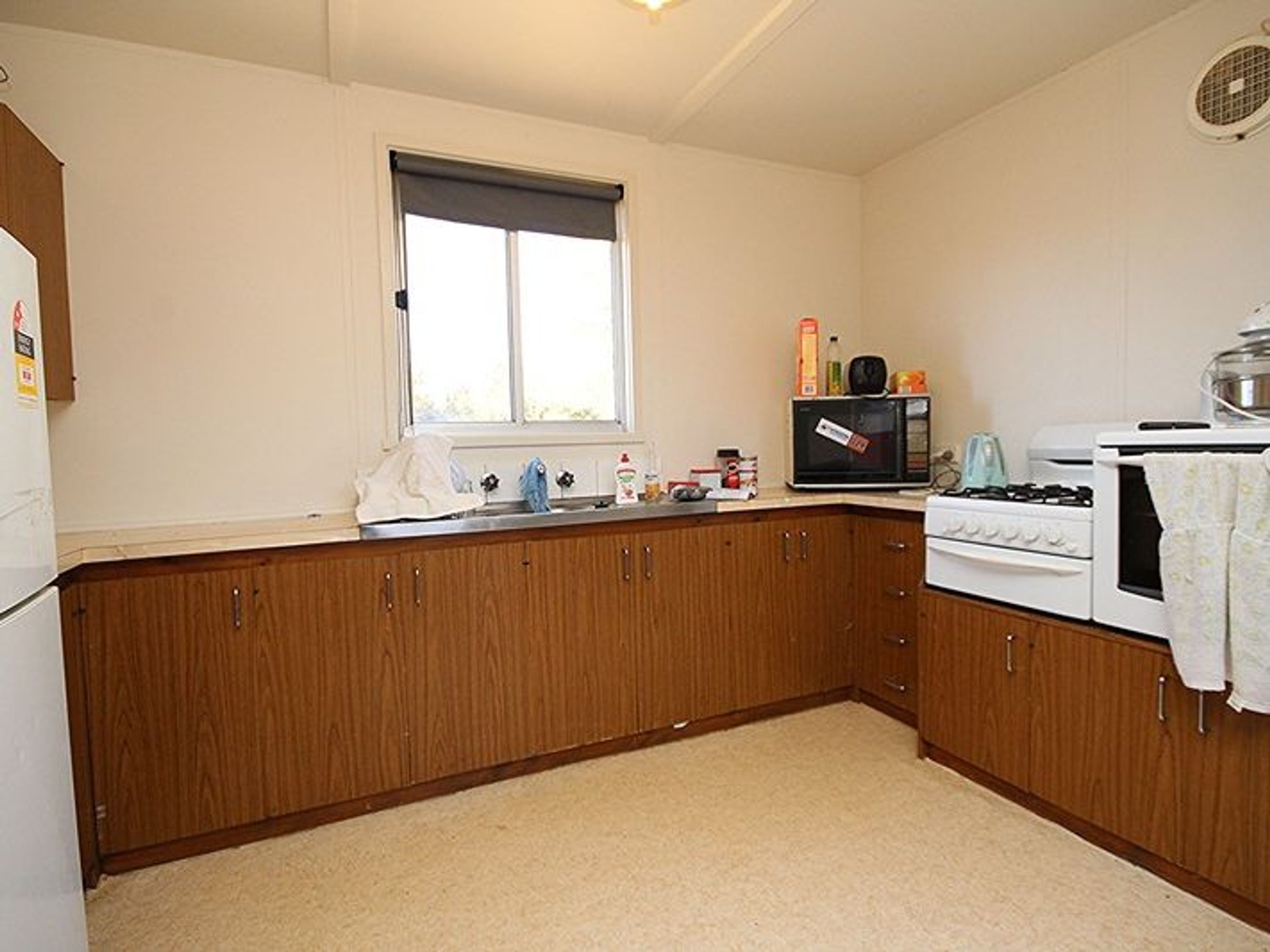 15 Mary Street, Horsham VIC 3400, Horsham - Thumbnail 2