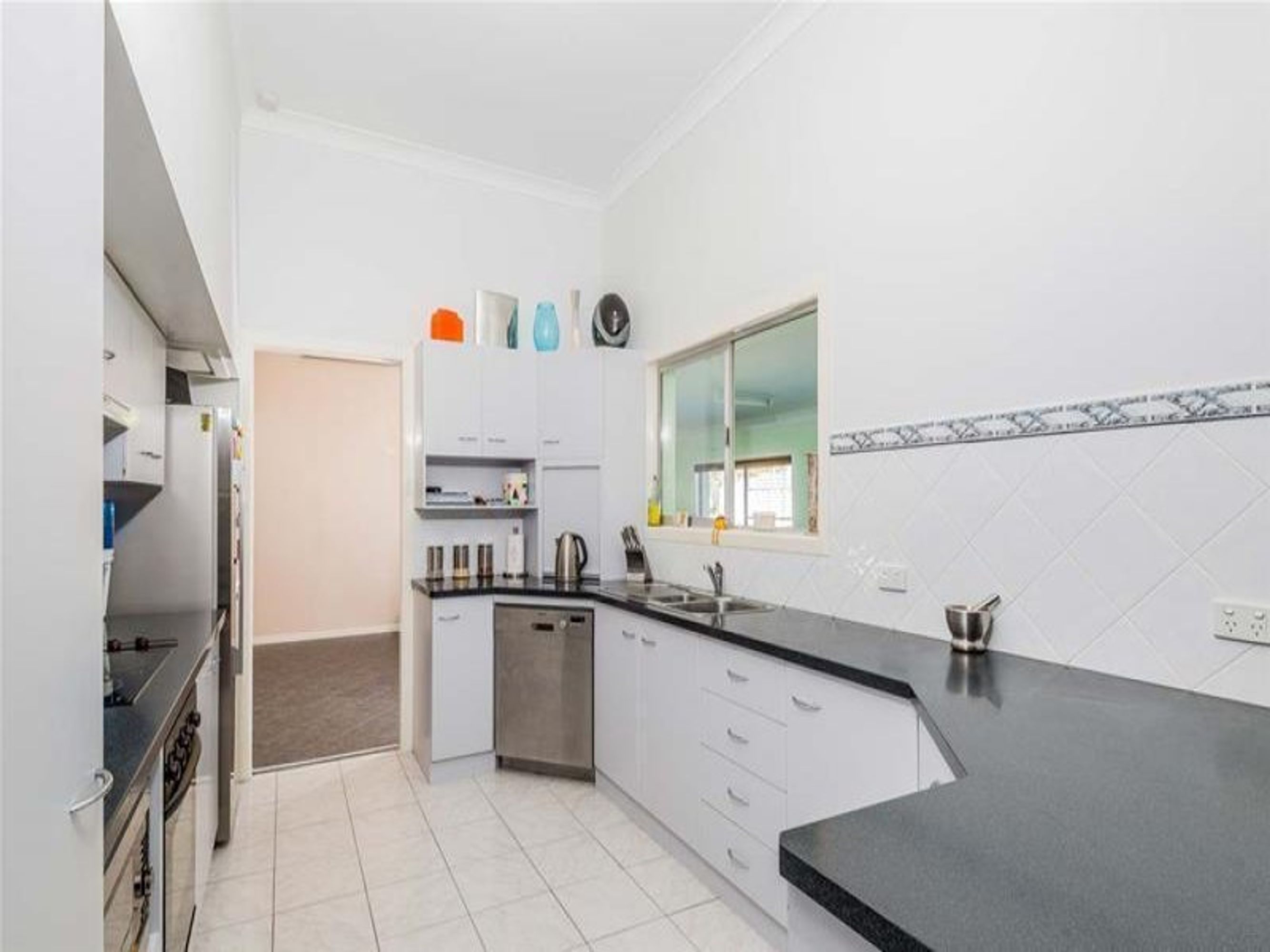 23 Pine Street, Junction Hill - Thumbnail 3